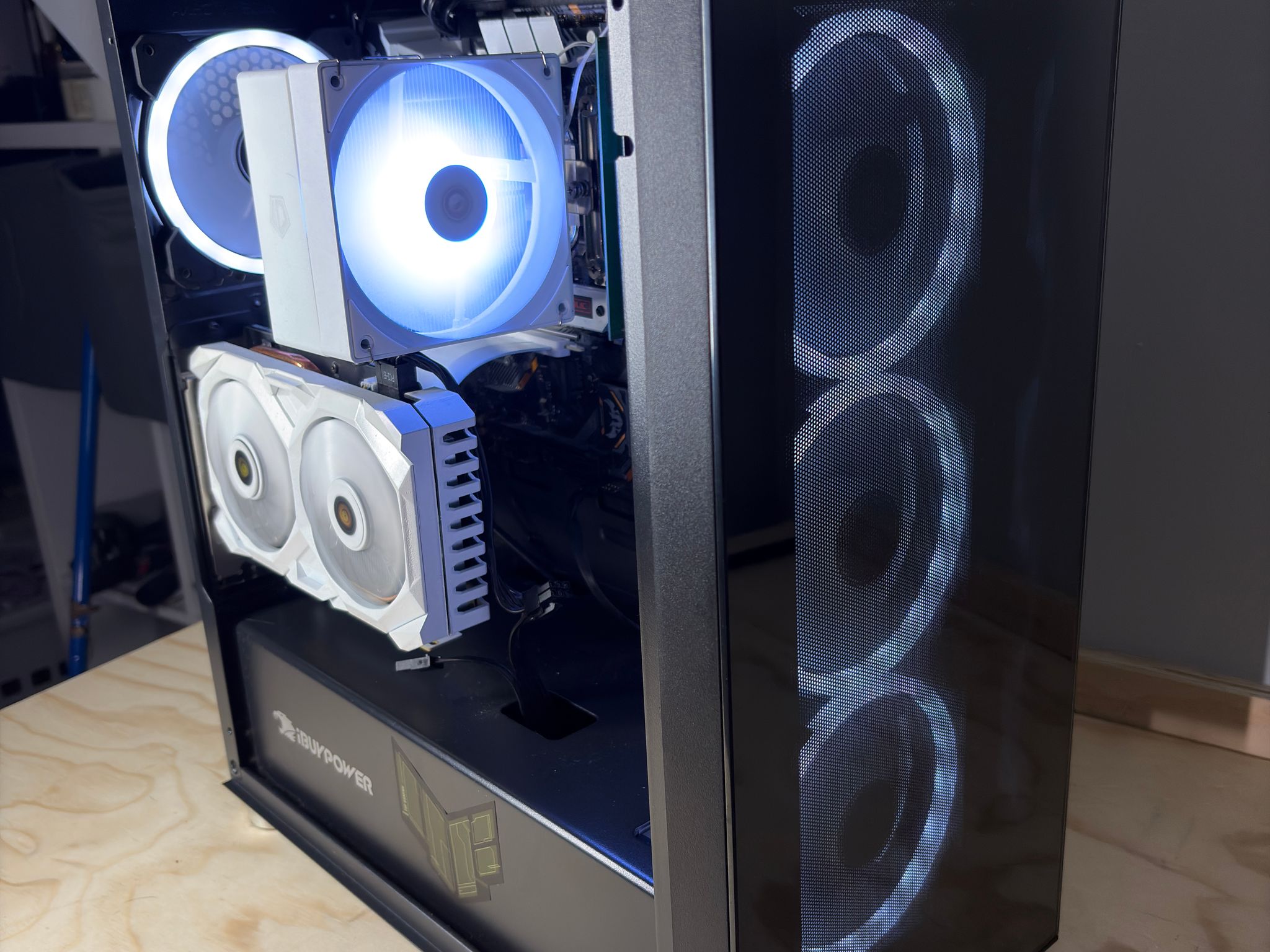 Custom Gaming PC / I7 + GTX 1660 Ti / SSD / Ready to Play!