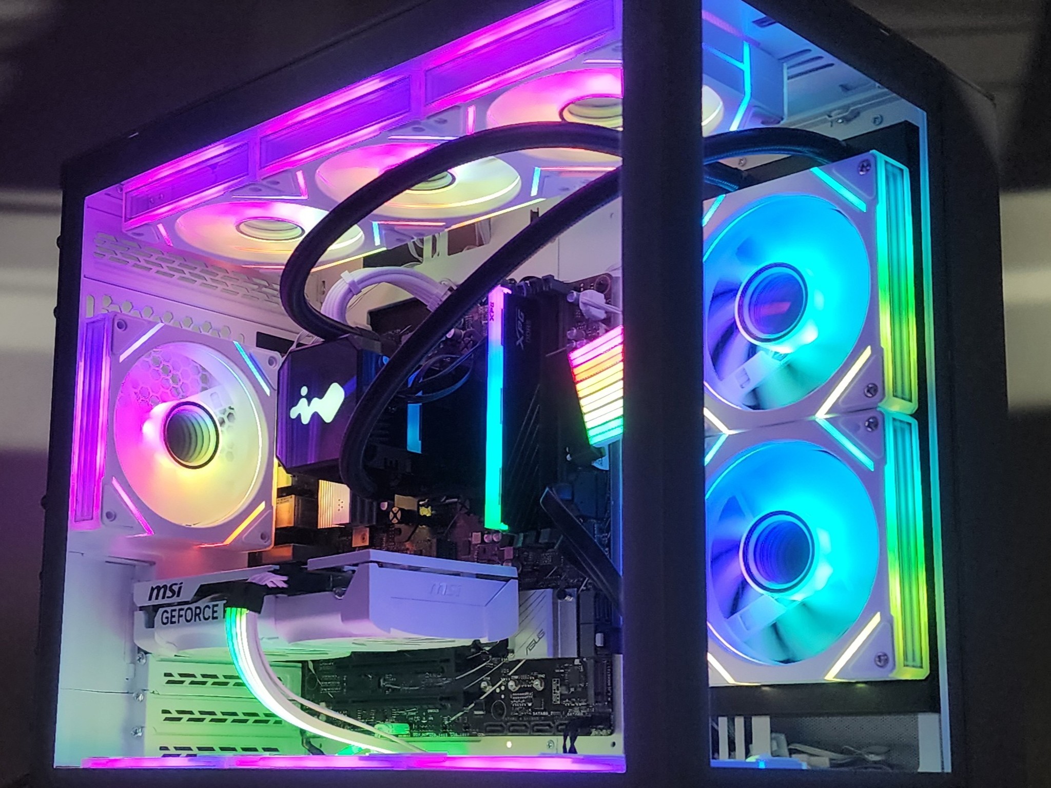 Gaming PC Ryzen 7 7700X 16GB RAM 1TB SSD RTX 5060  8GB Windows 11 Computer