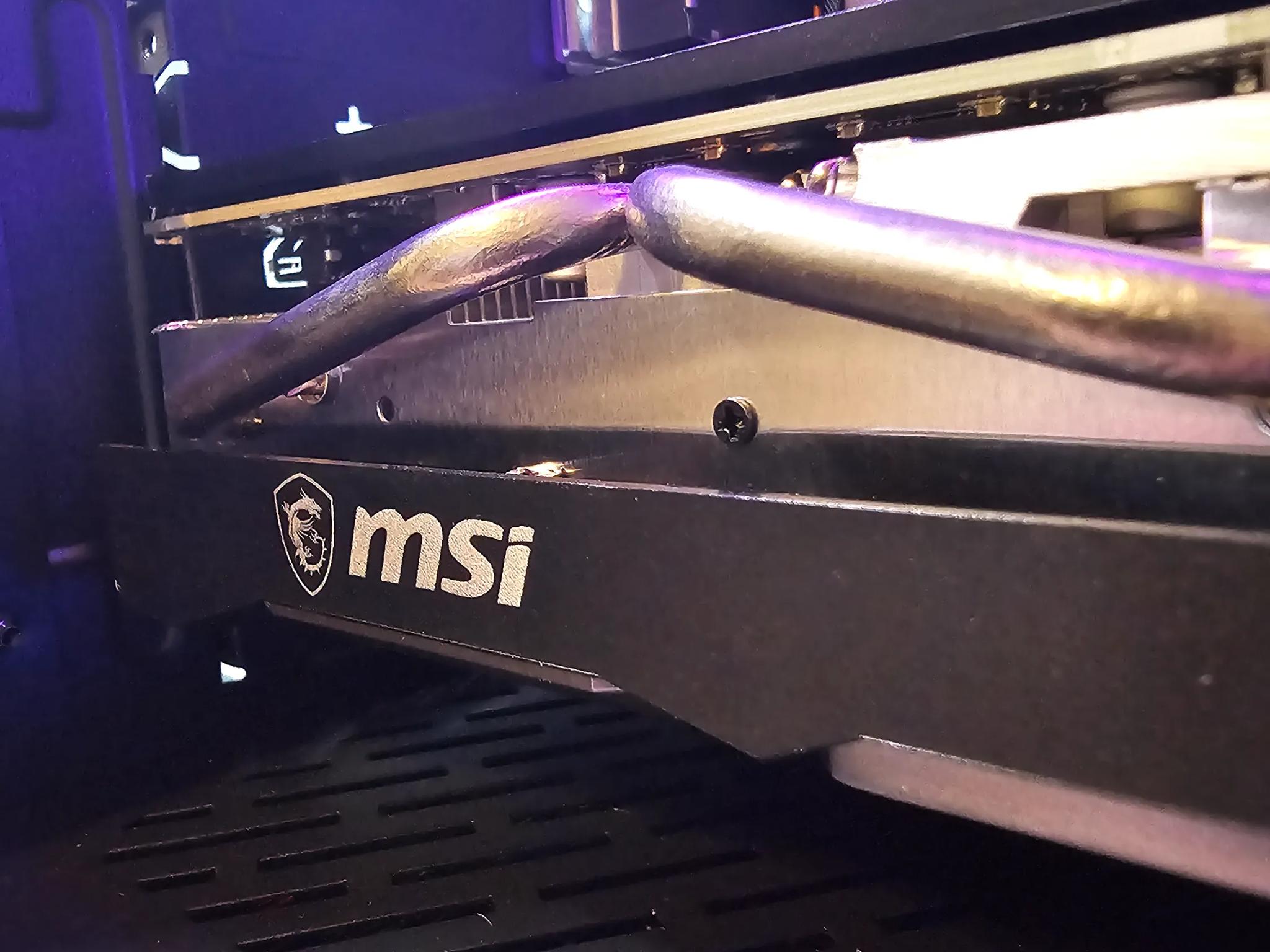 1080p RGB Lite / RX 5700-XT / Ryzen 5 / 16GB DDR4 / 1TB SSD