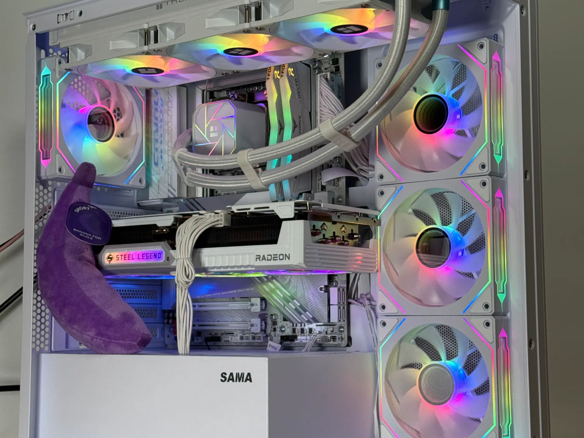 AMD RX 9070XT Intel Core Ultra 7 265k Gaming PC