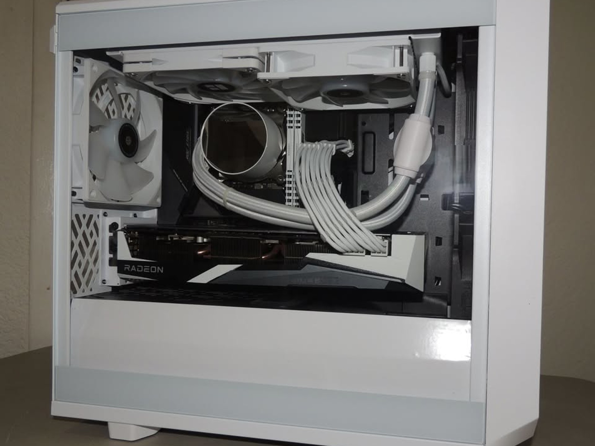 Beautiful New White Gaming Computer Build with New and Refurbished Parts