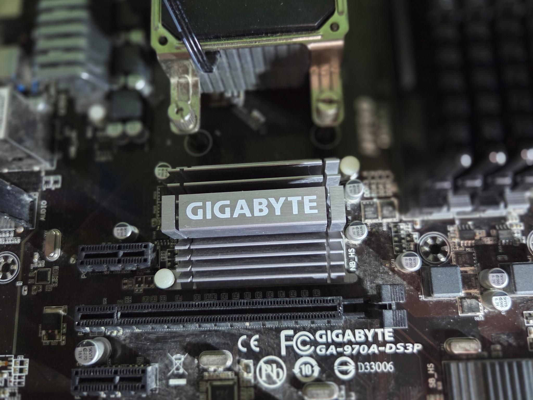 Bundle: Gigabyte GA-970A-DS3P | AMD FX-8320 | 16GB Corsair RAM DDR3