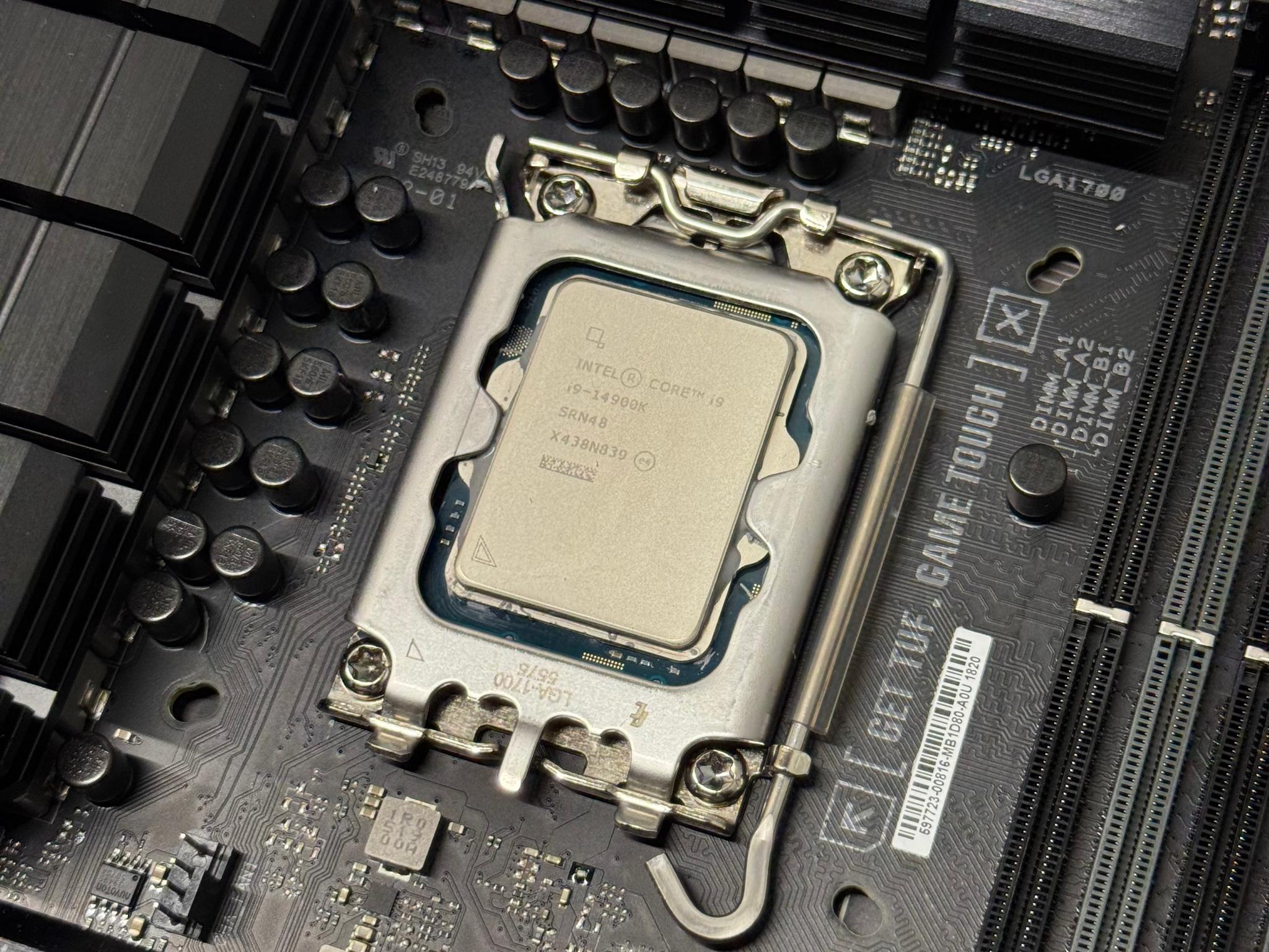 i9-14900k + z790 Motherboard