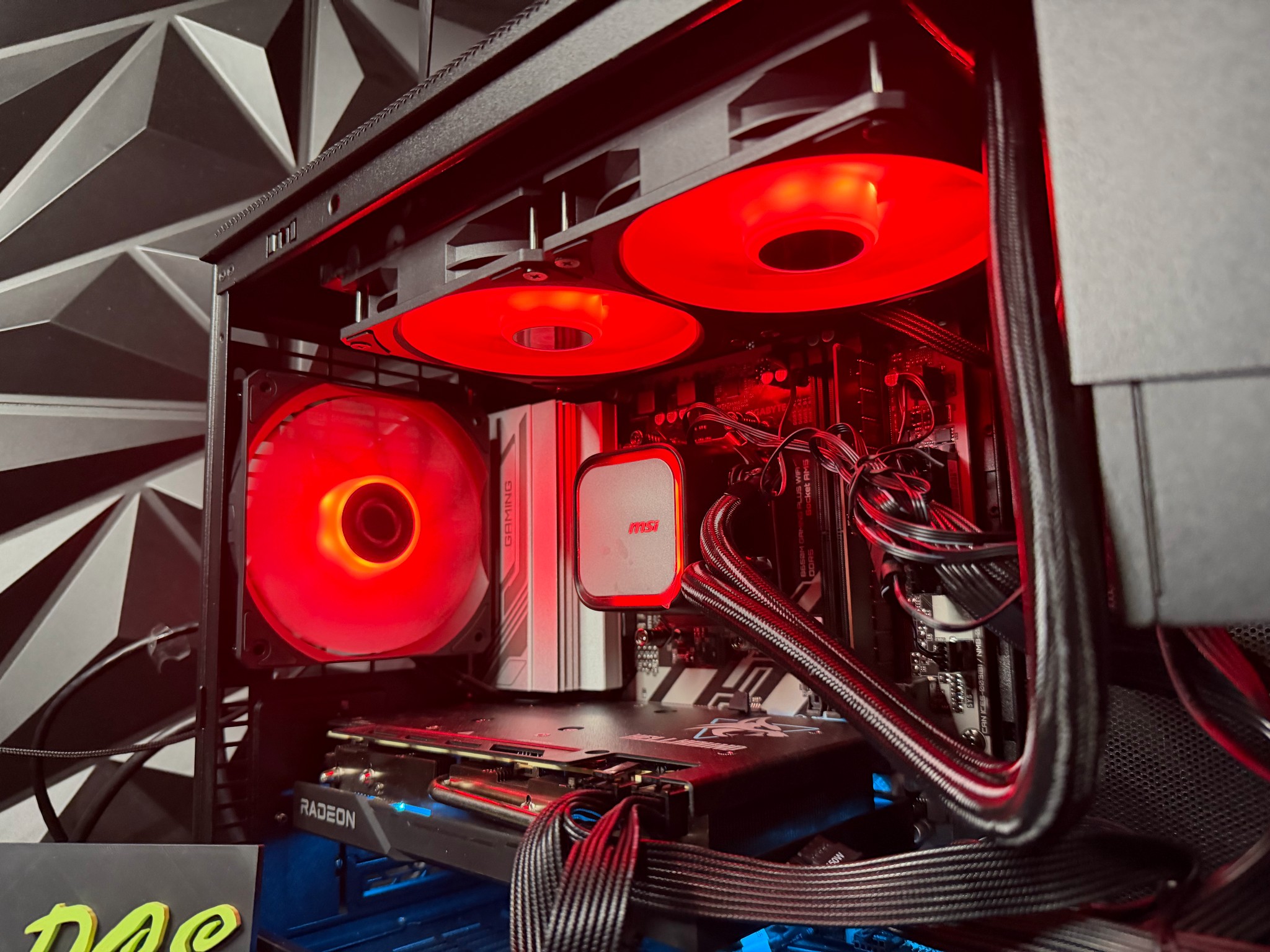 💀🔥 Mid DaDDY 76 🔥💀 Ryzen 5 7600X| RX 7600XT 16 GB| 32 GB DDR5| 1.25 TB NVMe| 650W PSU