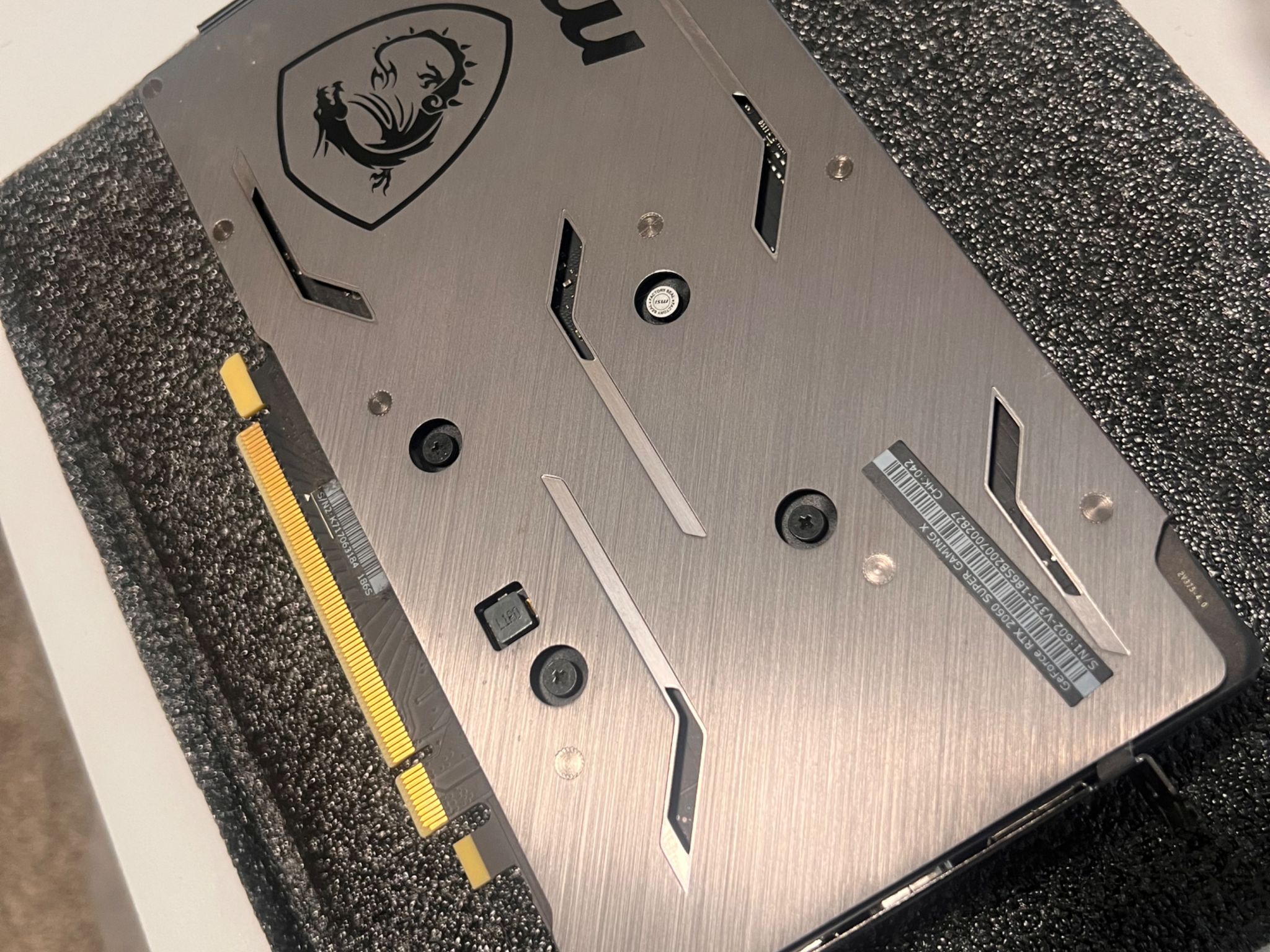 2060 S MSI Nvidia GPU 8 GB