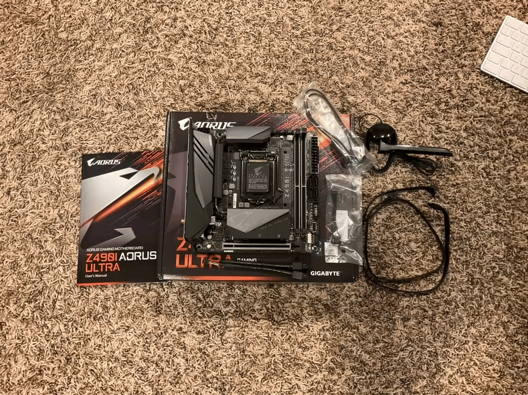 Gigabyte Z490I AORUS ULTRA Mini ITX LGA1200 Motherboard