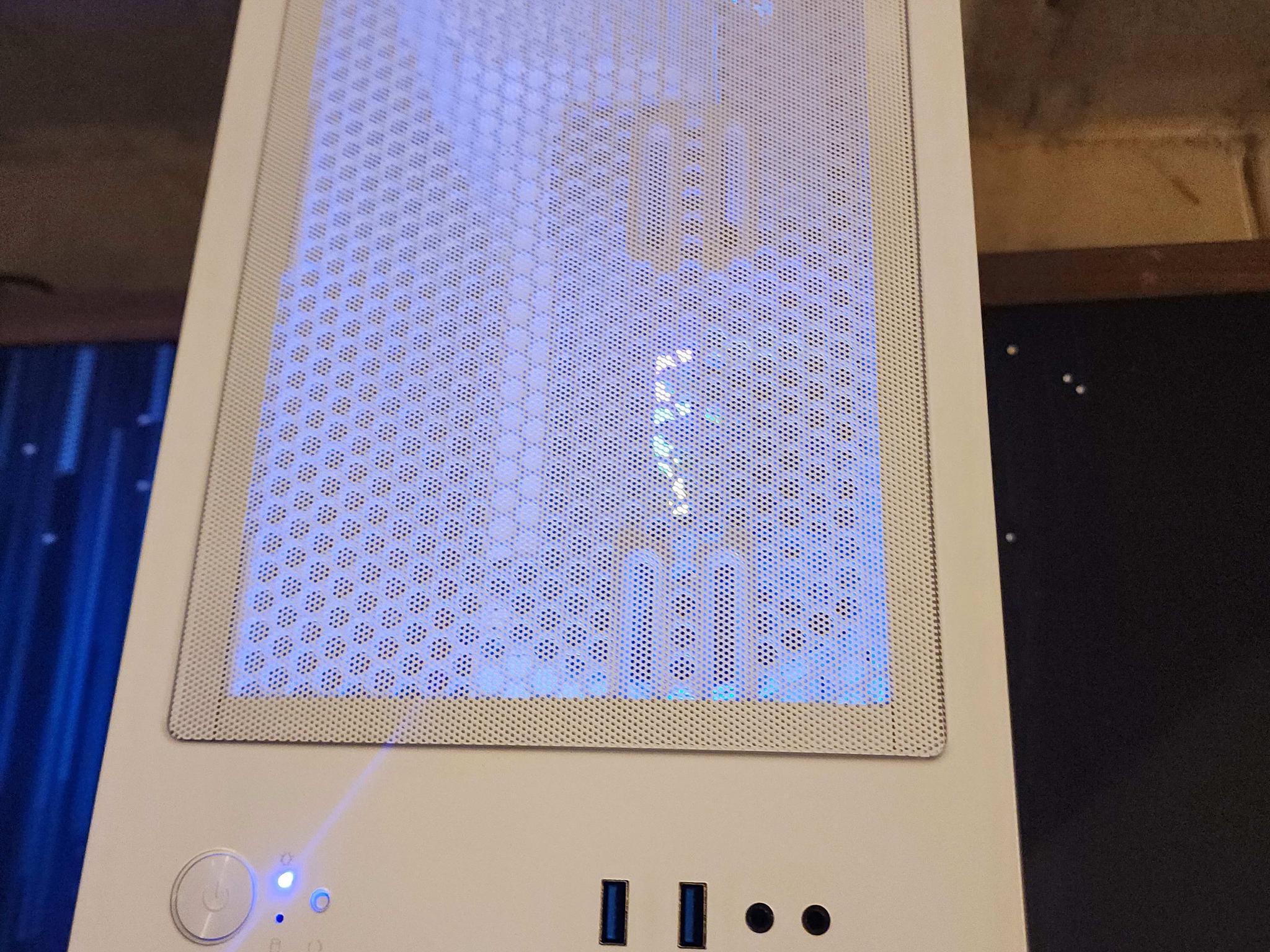 RTX 2080 SUPER / Ryzen 5 5600 - Custom Gaming Computer