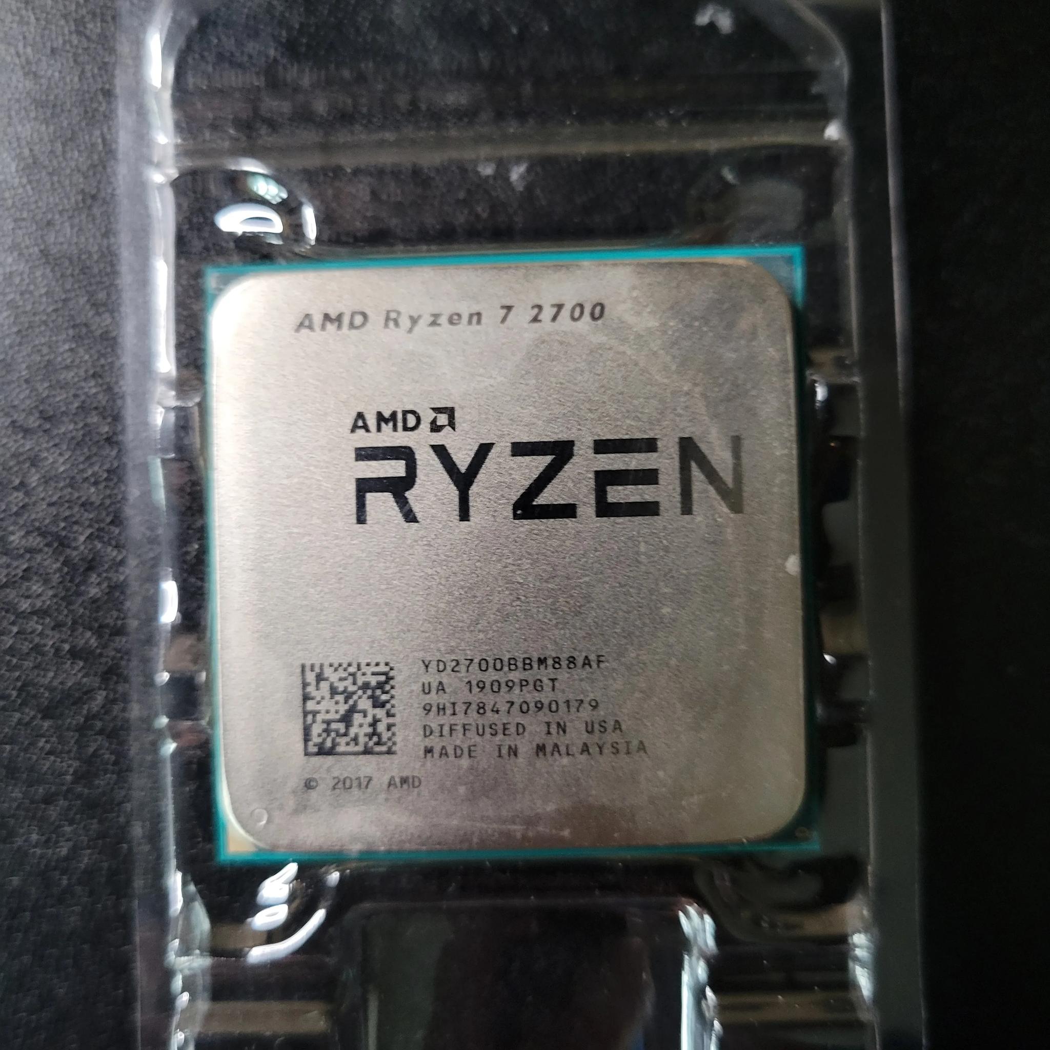 AMD Ryzen 7 2700