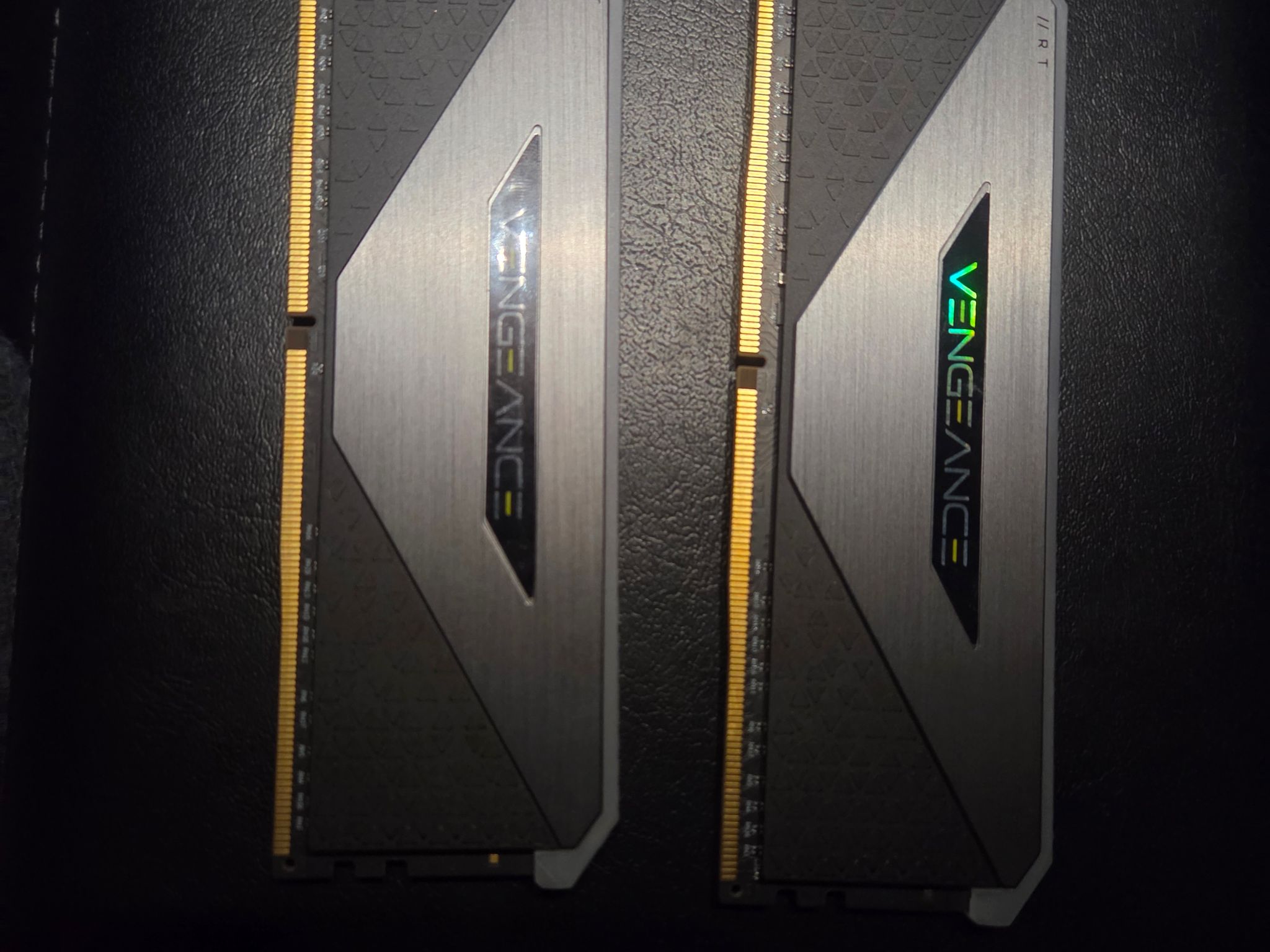 VENGEANCE RGB RT 32GB (2 x 16GB) DDR4 DRAM 4600MHz C18 Memory Kit