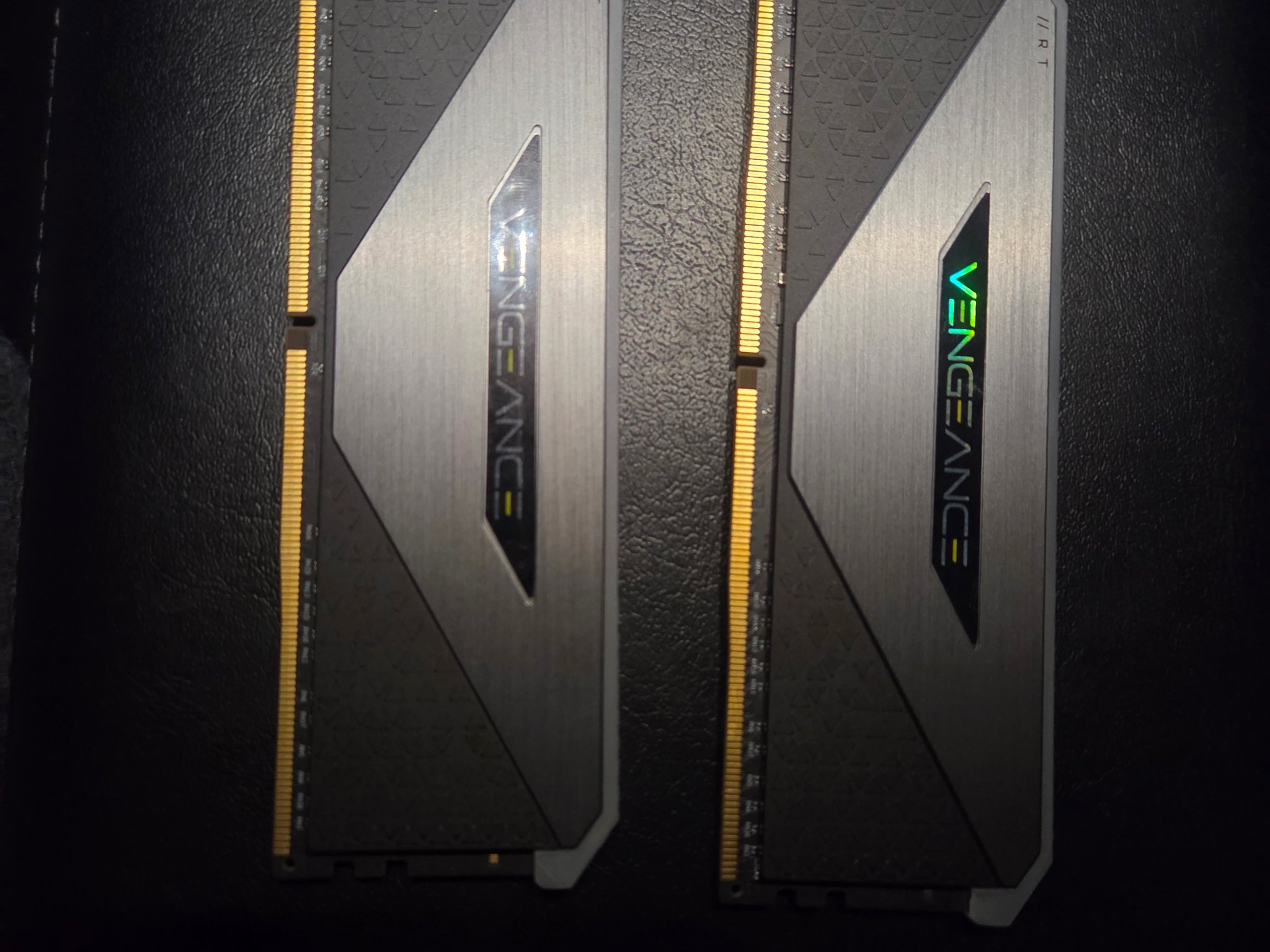 VENGEANCE RGB RT 32GB (2 x 16GB) DDR4 DRAM 4600MHz C18 Memory Kit