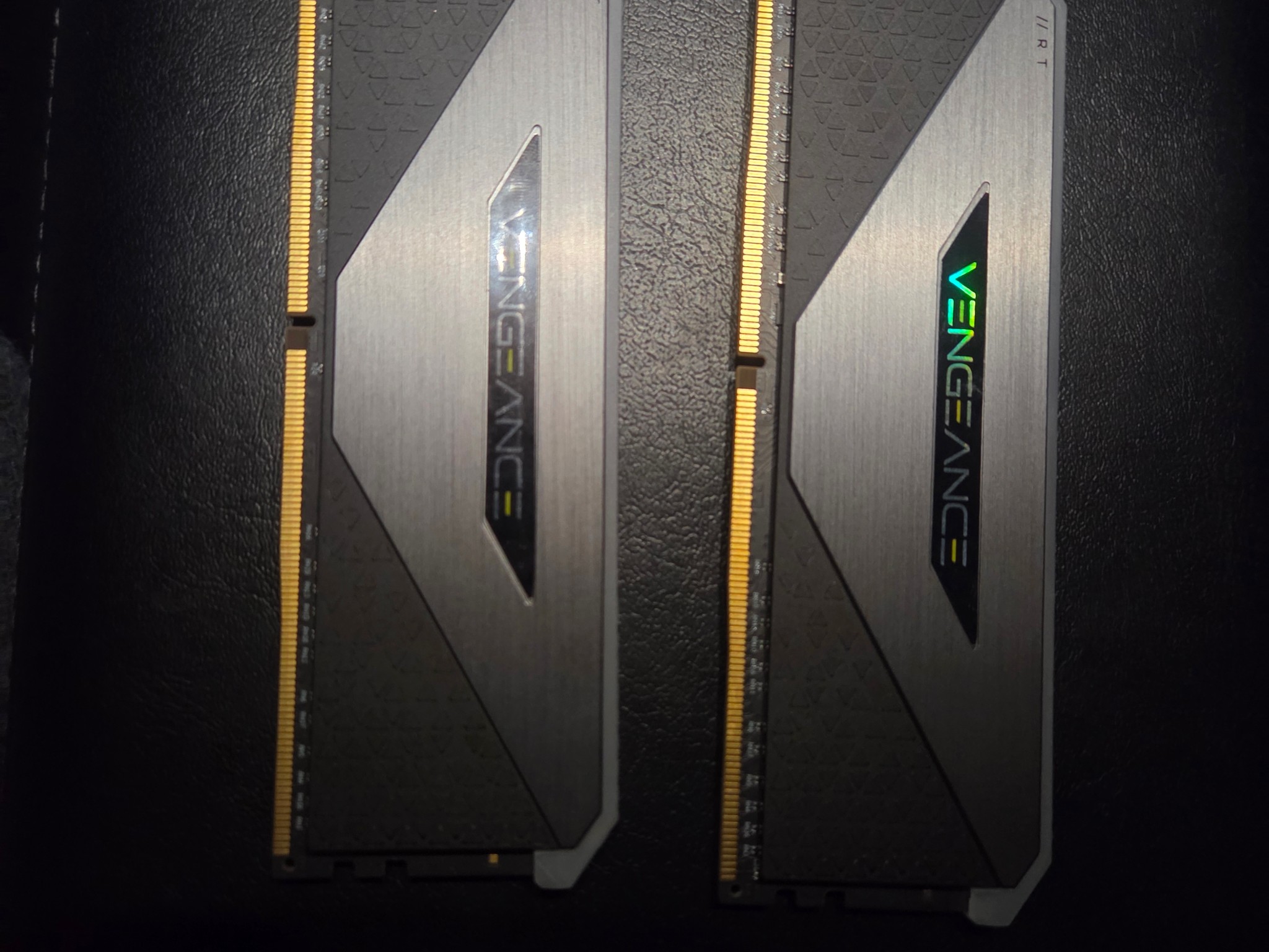 VENGEANCE RGB RT 32GB (2 x 16GB) DDR4 DRAM 4600MHz C18 Memory Kit