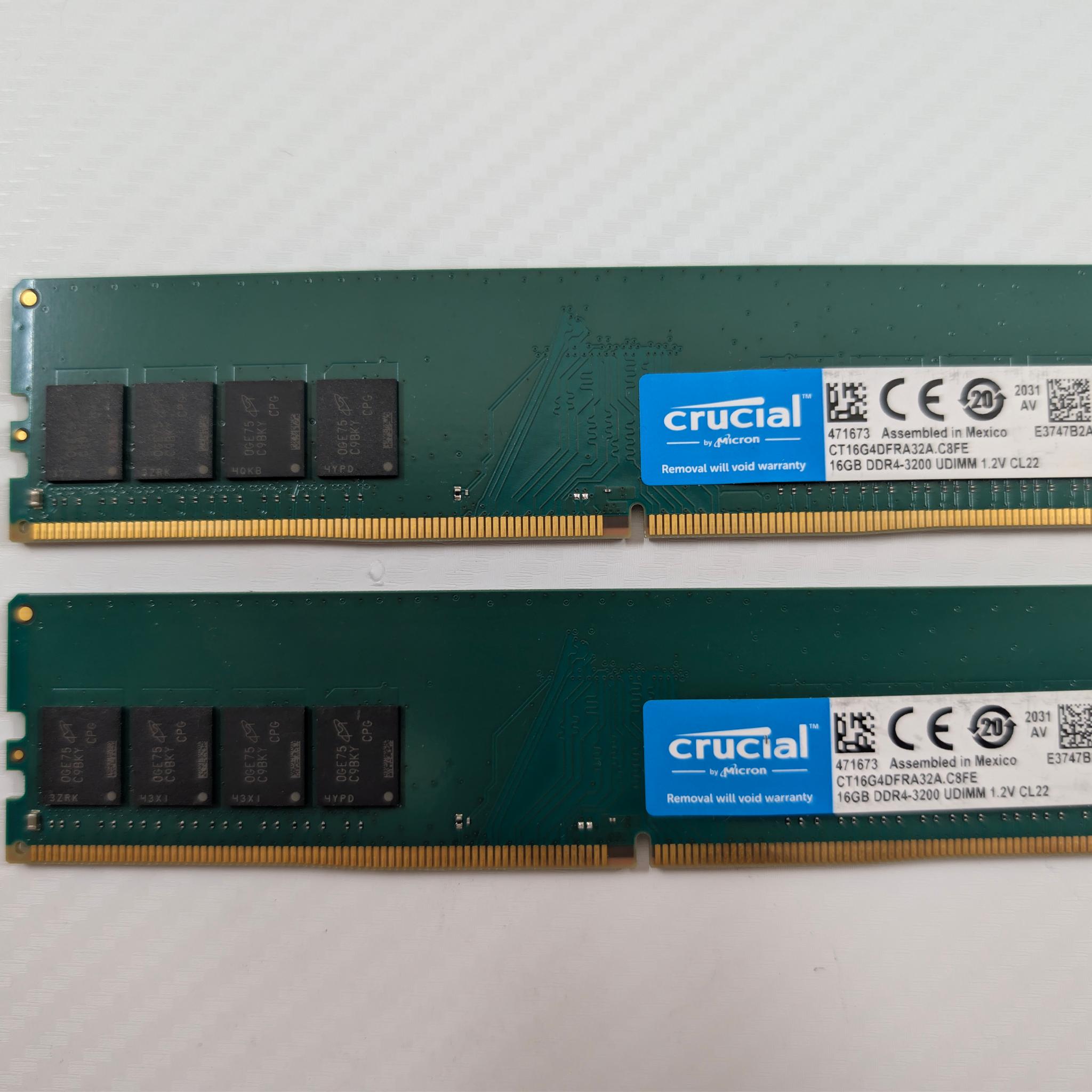Crucial CT16G4DFRA32A 32GB (16GBx2)