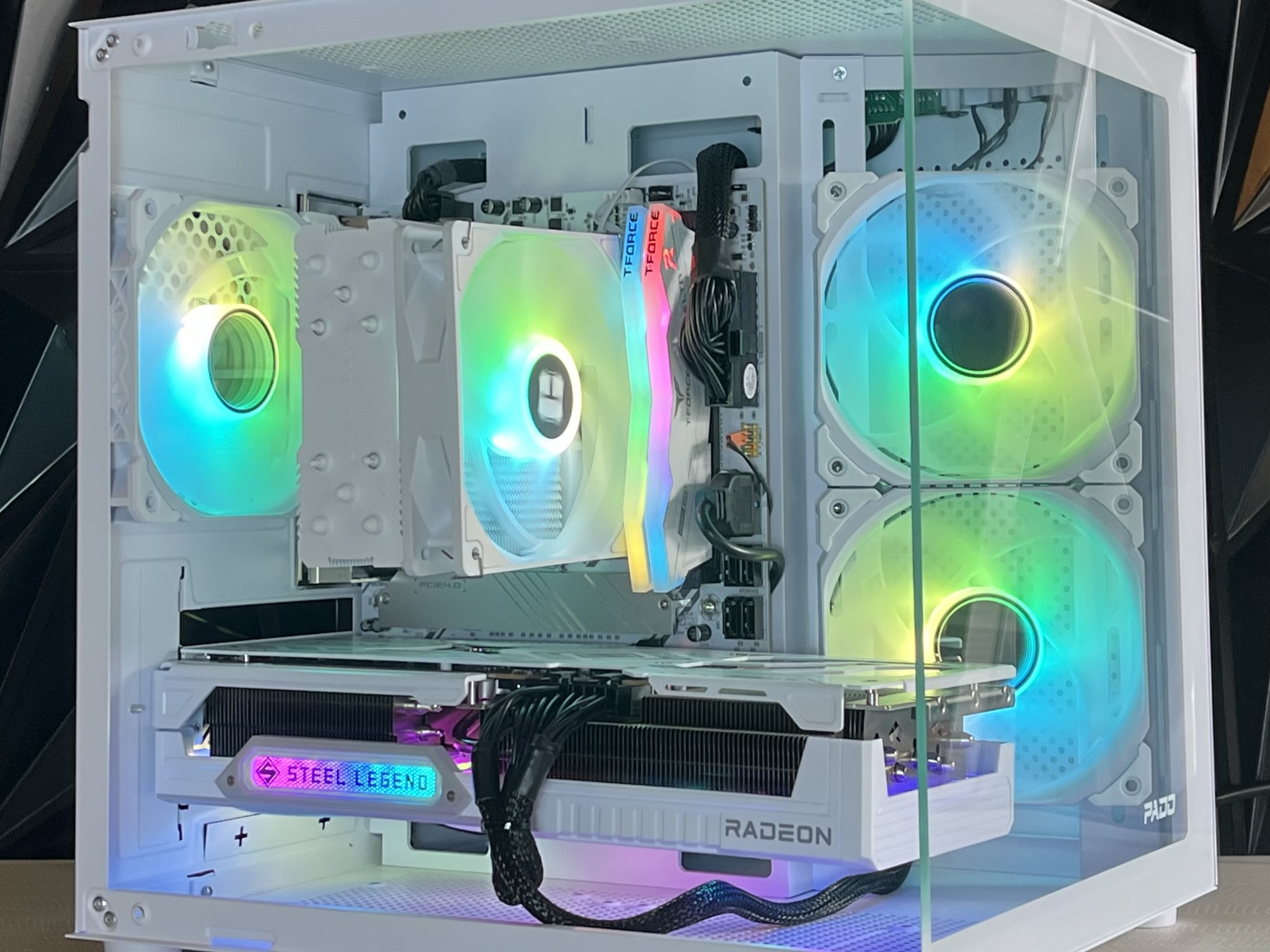 HIGH END RX 9070 XT ALL WHITE CUSTOM GAMING PC!