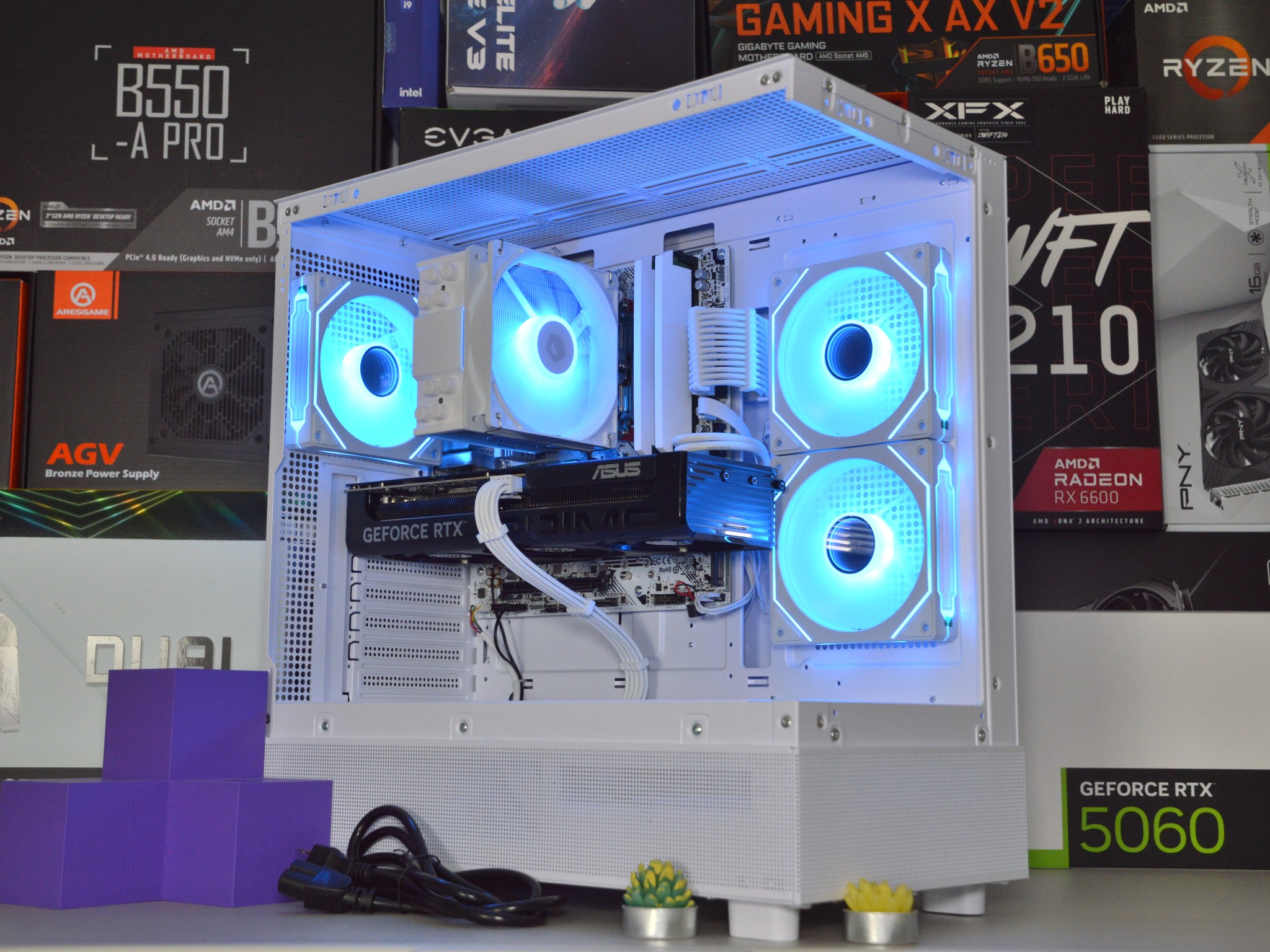 ⚪⚪ | RTX 5060Ti 8GB| RYZEN 5 8400F | 16 GB DDR5 RAM | 1TB NVME SSD | WhiteOut |