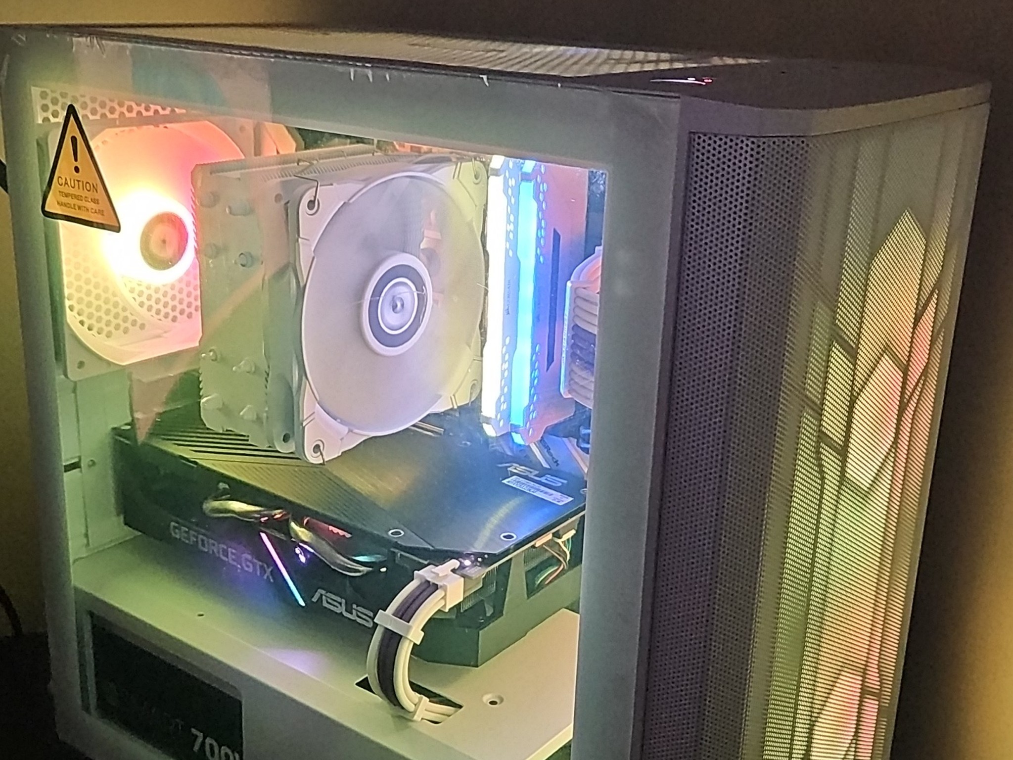 Ryzen 7 3700x GTX 1660 super