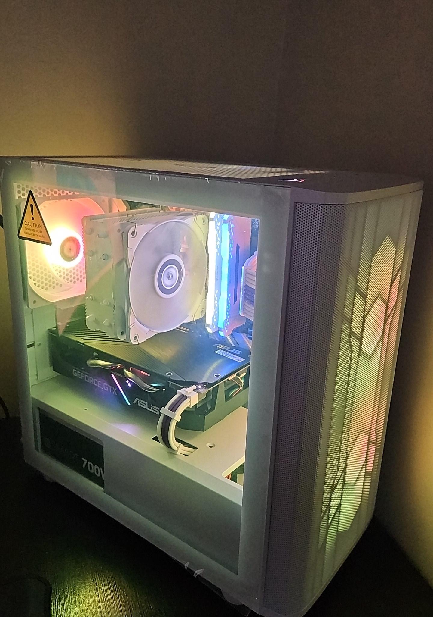 Ryzen 7 3700x GTX 1660 super