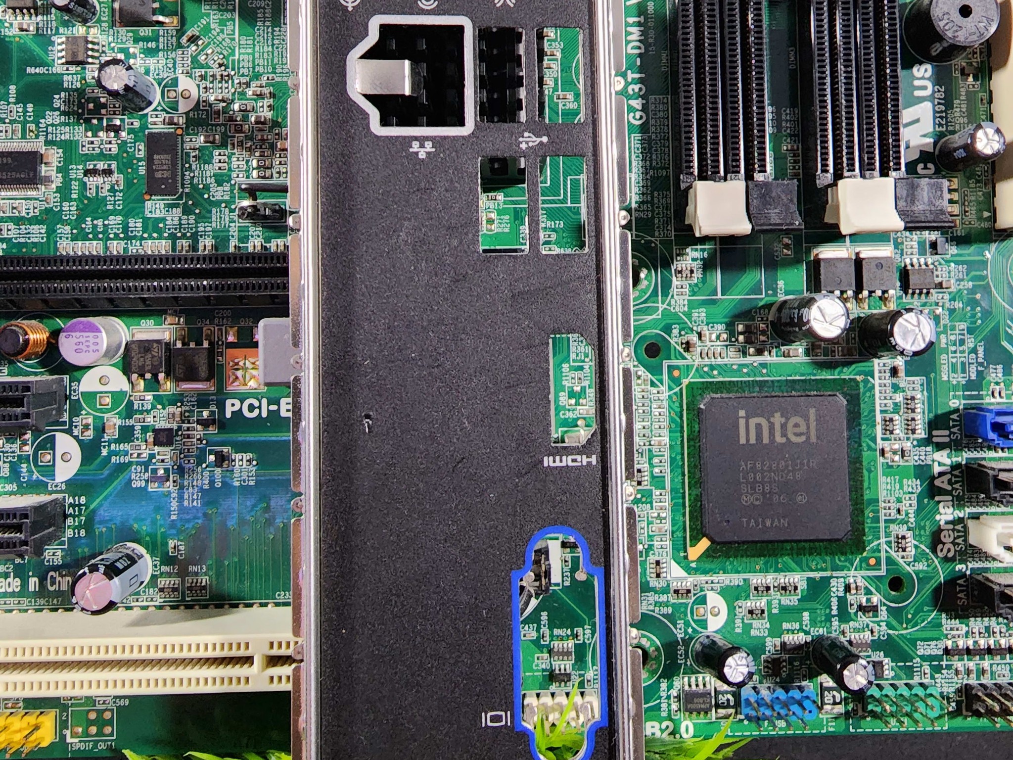 DELL Inspiron 560 Motherboard **READ DESC**