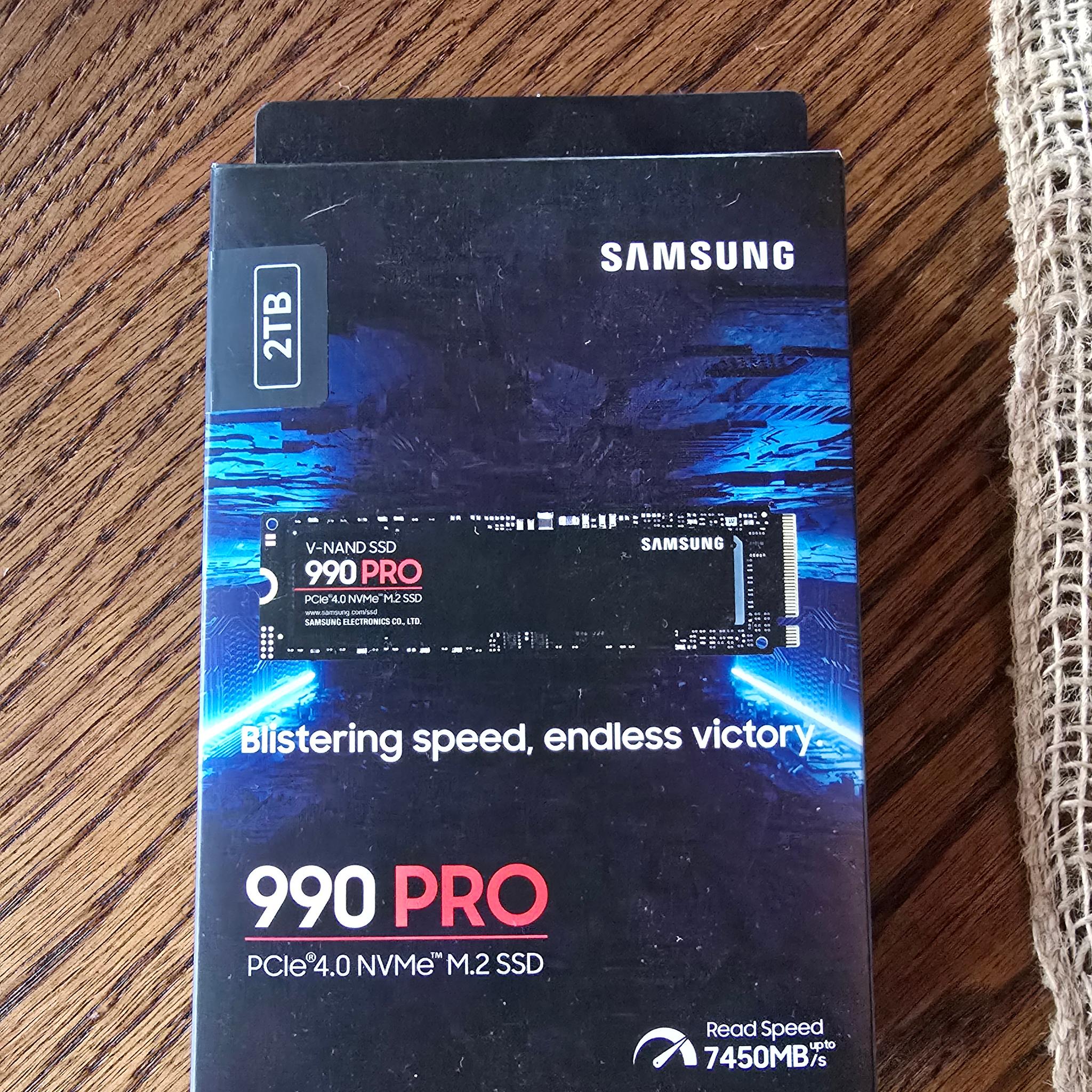 Samsung 990 PRO SSD 2TB NVMe M.2 PCIe Gen4 2280 Internal Solid State Hard Drive Speeds 7,450 MB/s