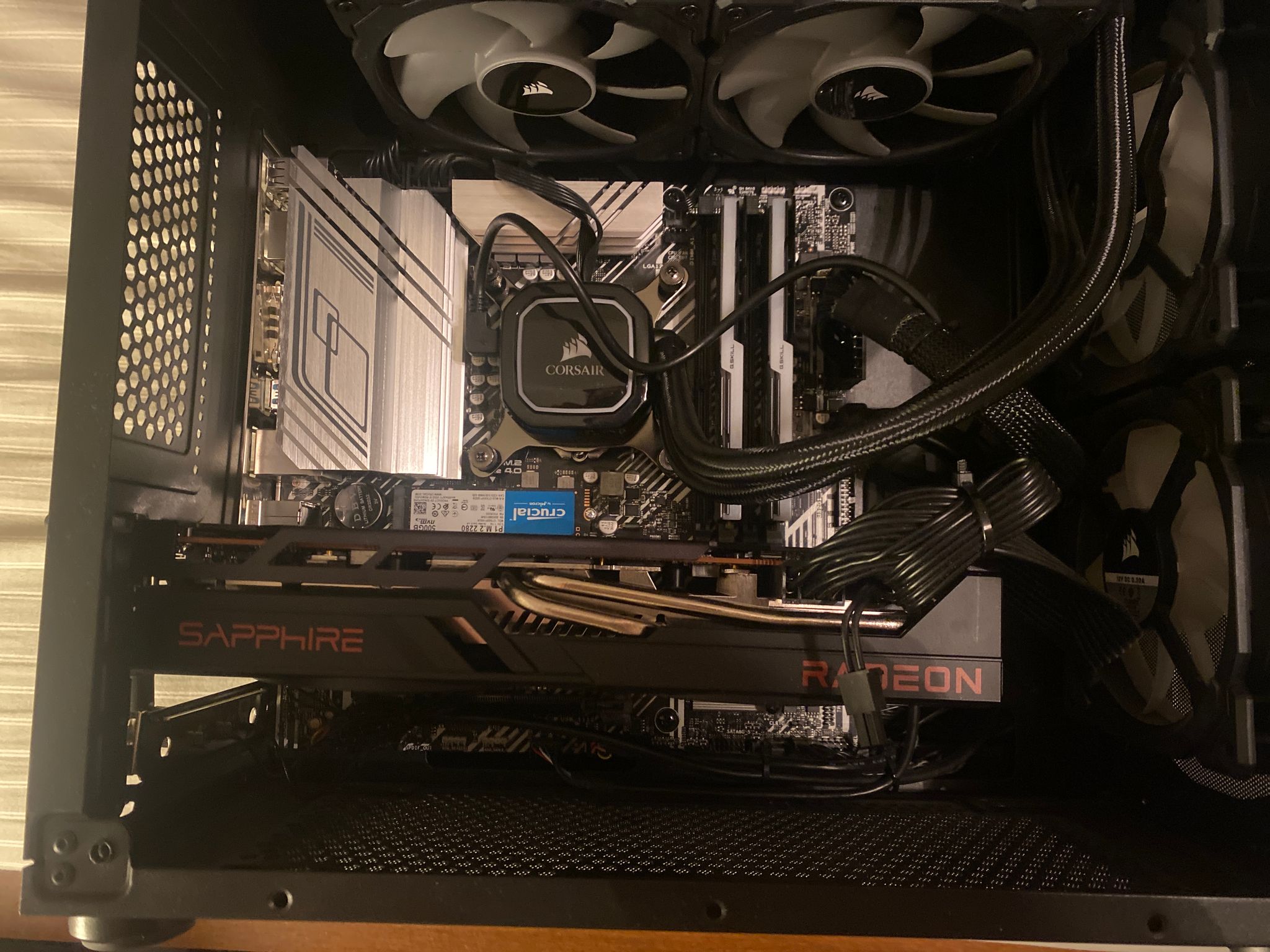 i7-11700k + RX 6700 XT