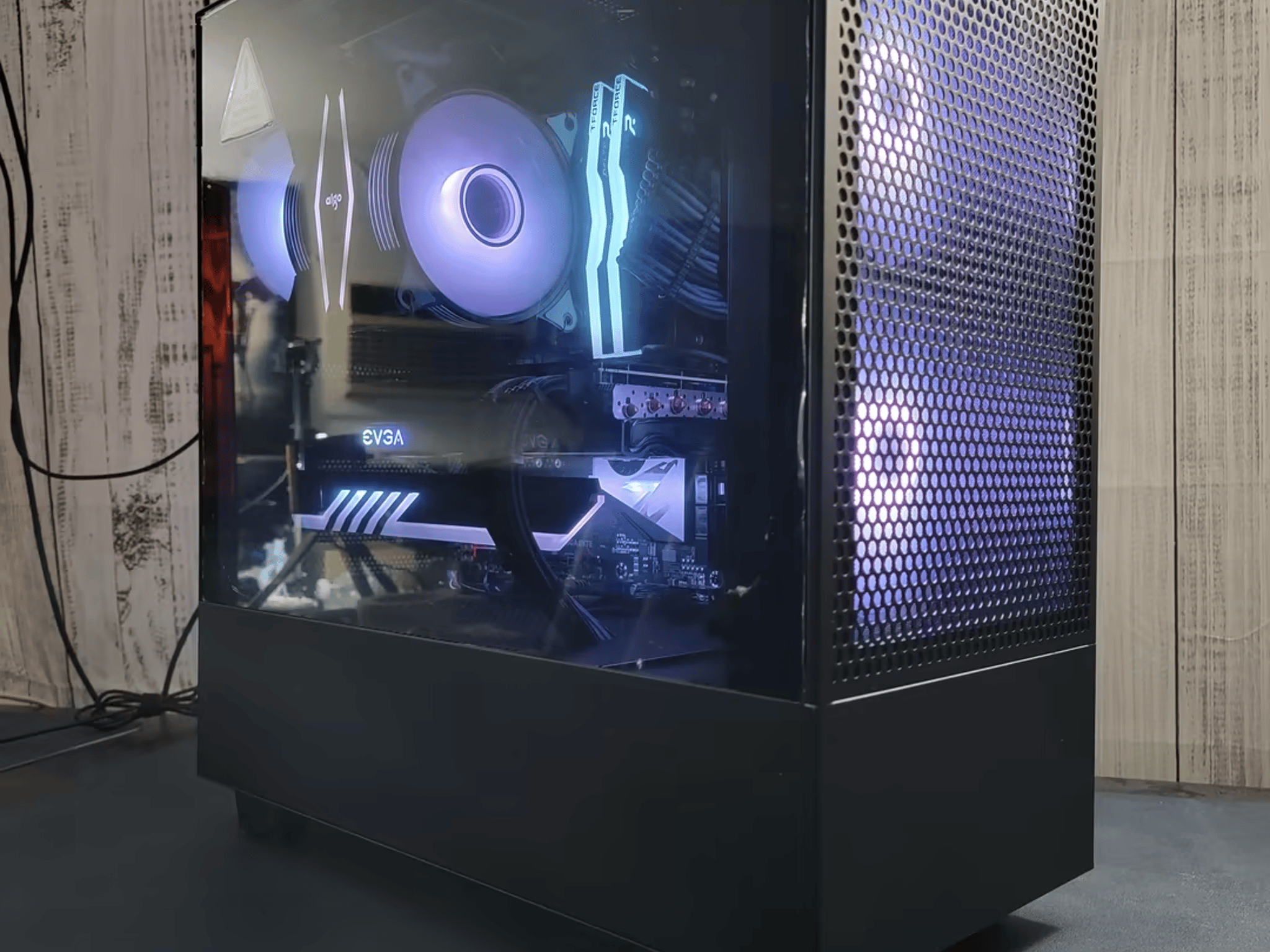 "The Flow" : Custom Gaming PC (5600X, 16gb ddr4, RTX 3060ti, 1tb NVME + 2tb HDD)