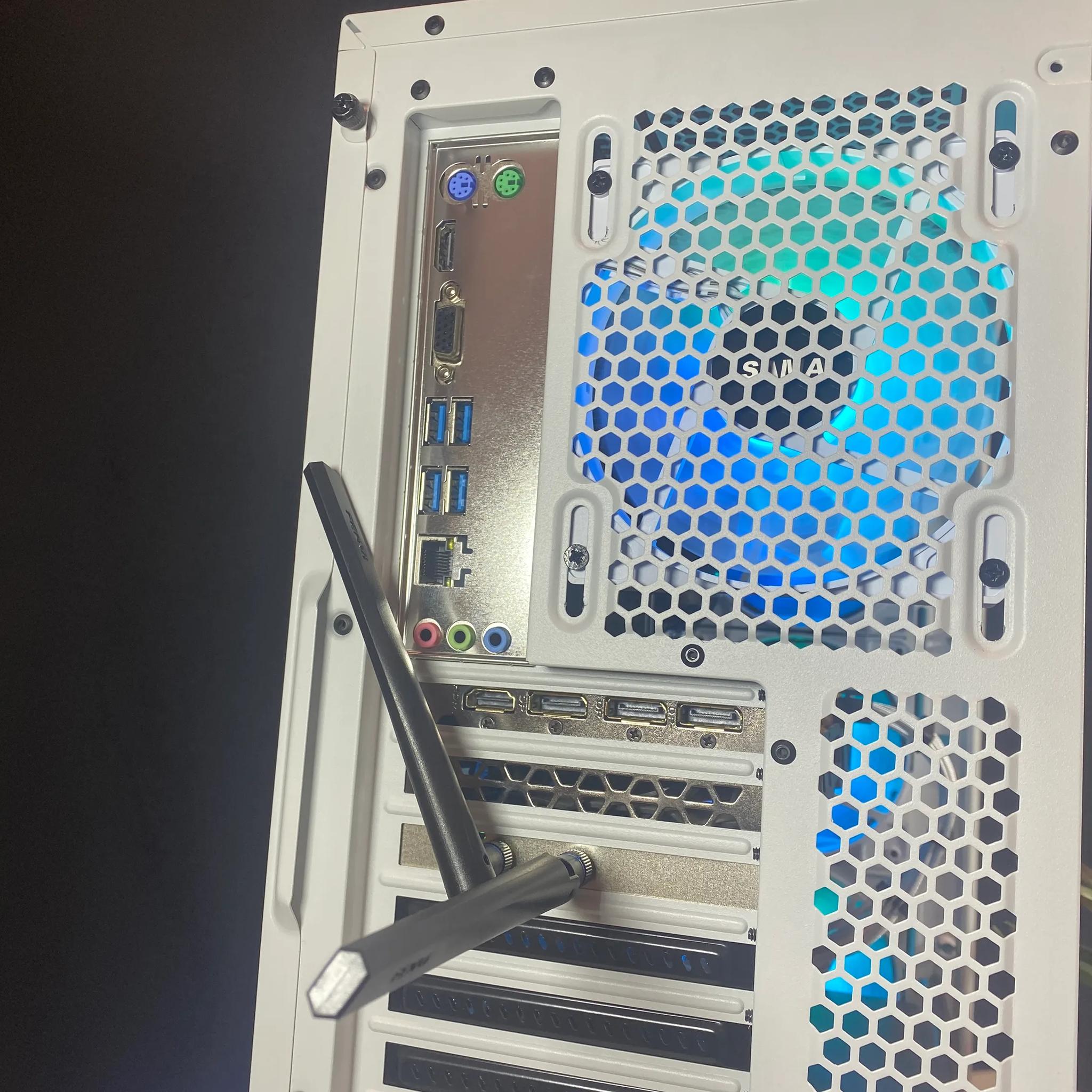 ☃️Custom Built RGB Gaming PC☃️|Windows 11, Ryzen 5, RX 590 | Fortnite, CoD, Valorant, GTA V, More!