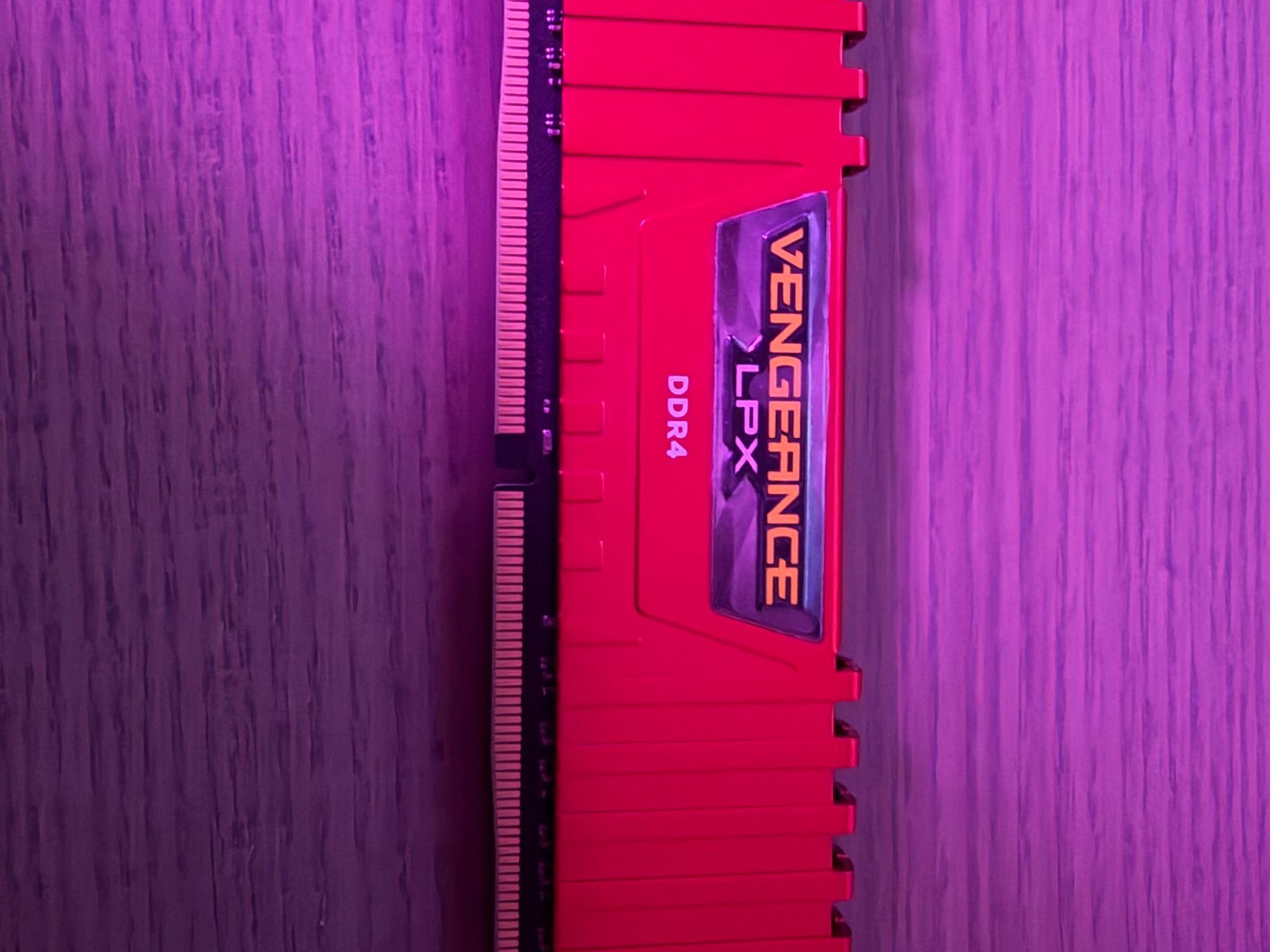 Corsair Vengeance LPX 16 GB (2x 8 GB)DDR4 3600 MHz