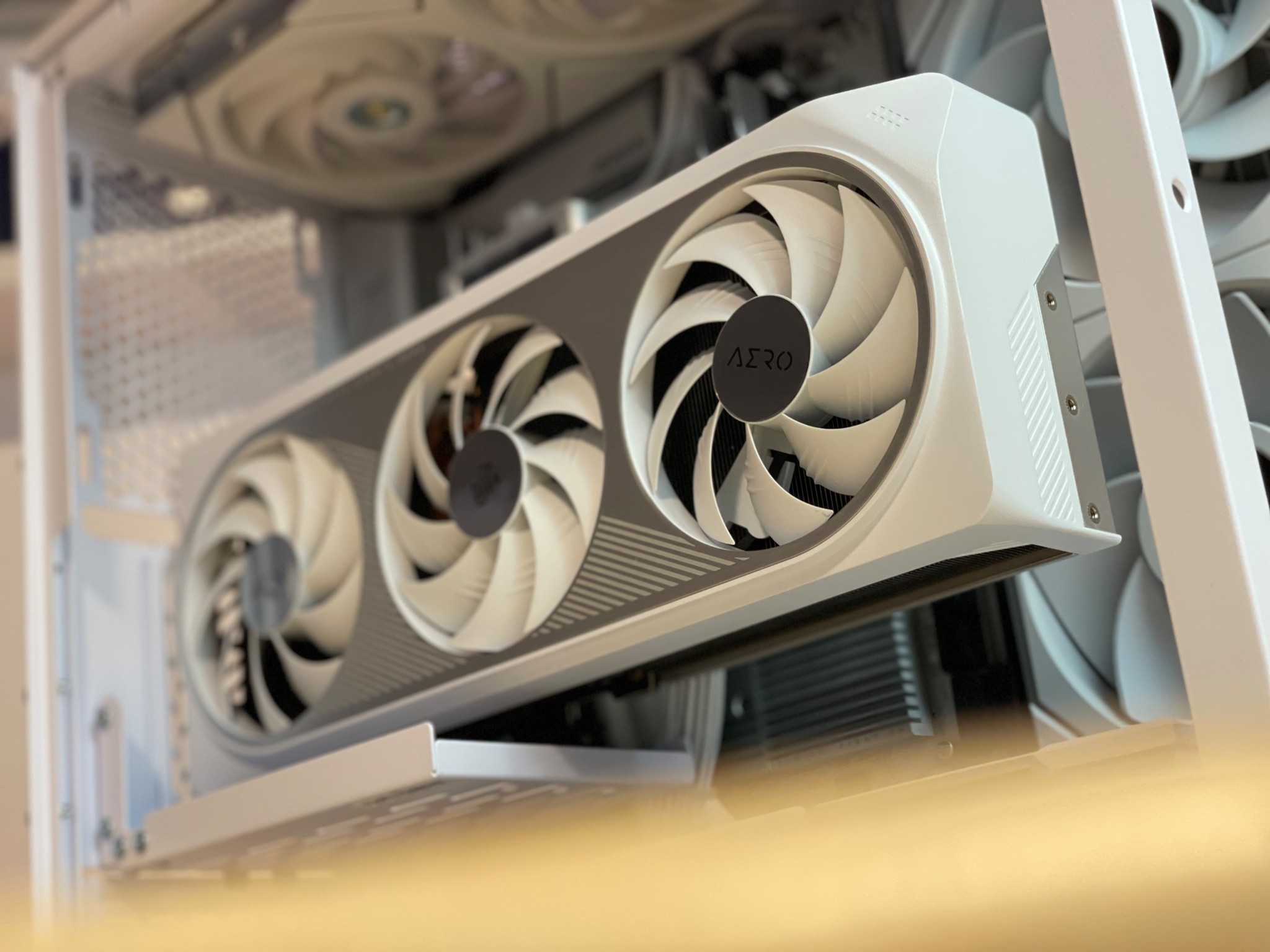 Gigabyte AERO RTX 4070 ti 12GB OC