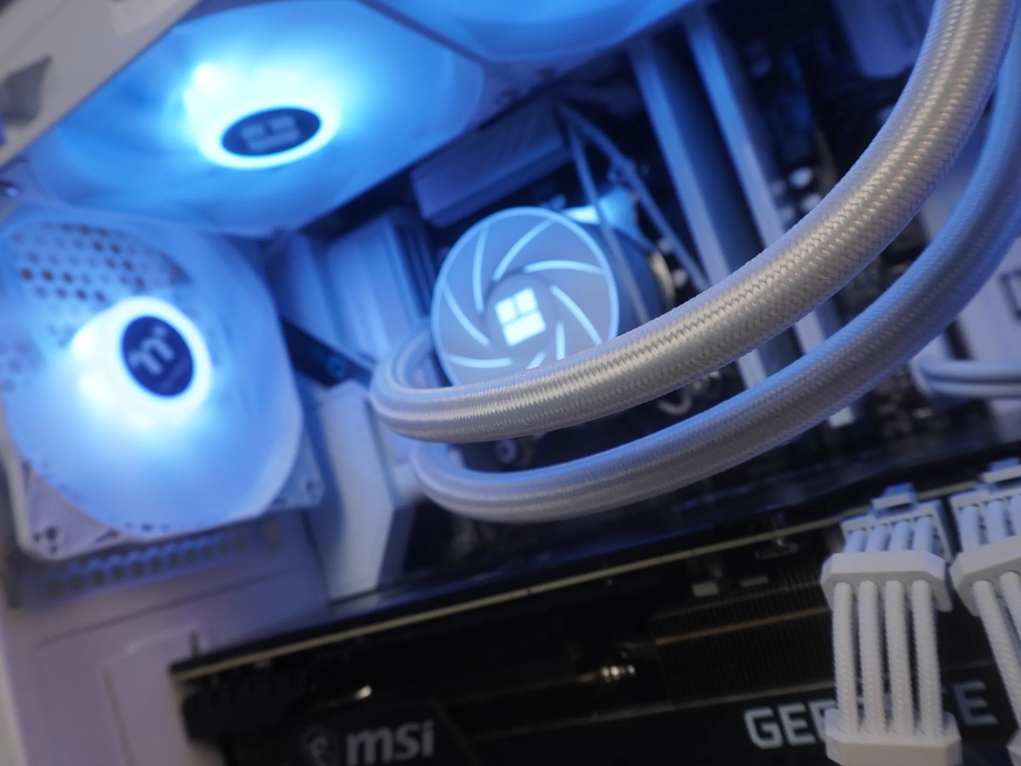 🤍AESTHETIC🤍 UPGRADE-PATH 1440p/4K MACHINE 💚RTX 3080 💙 i5 14600k | 1TB NVME | 32GB | WIN 10/11