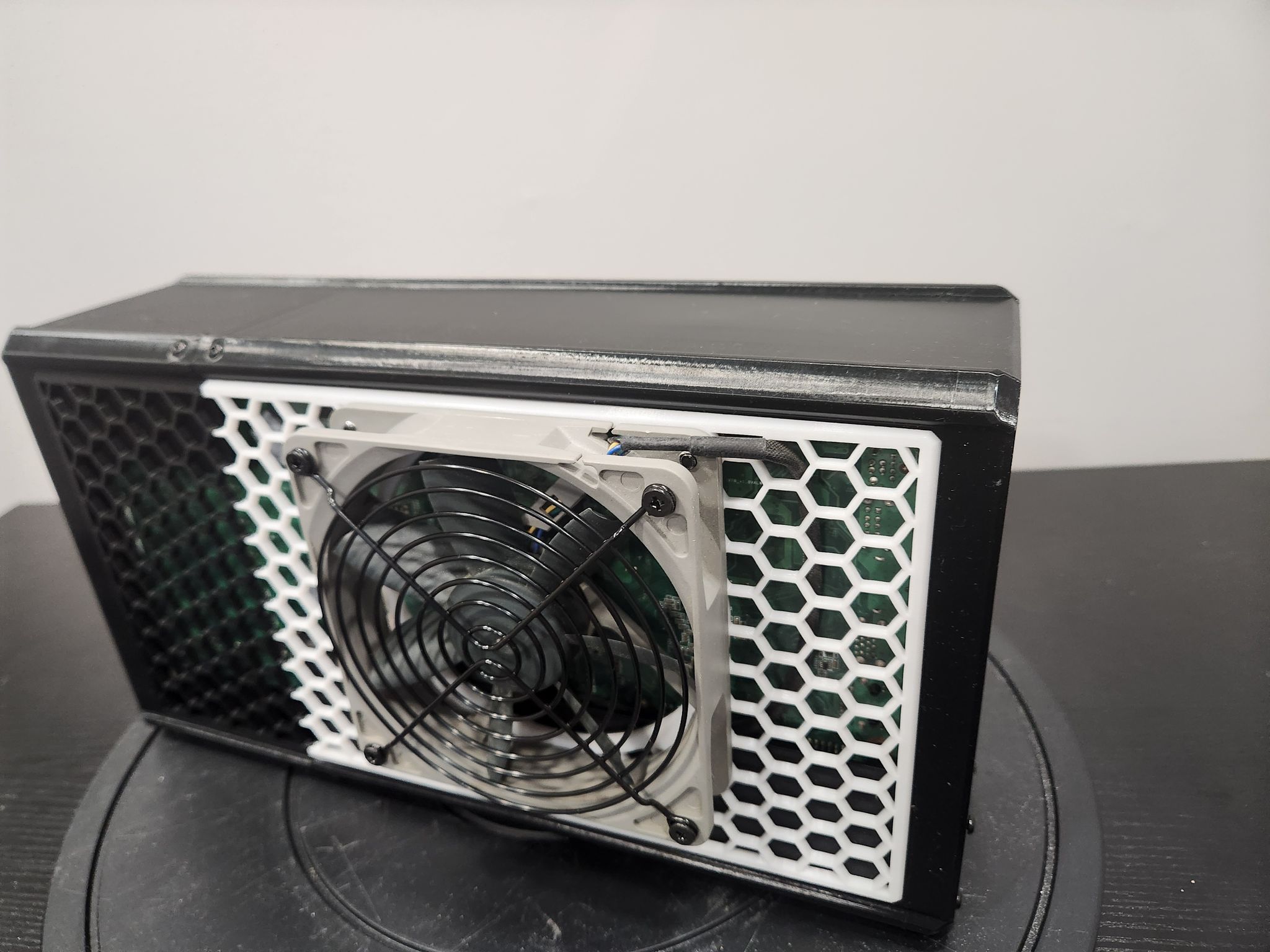 ASRock AMD BC-250 with Bazzite os custom gaming pc! Can Play latest AAA games!!!!