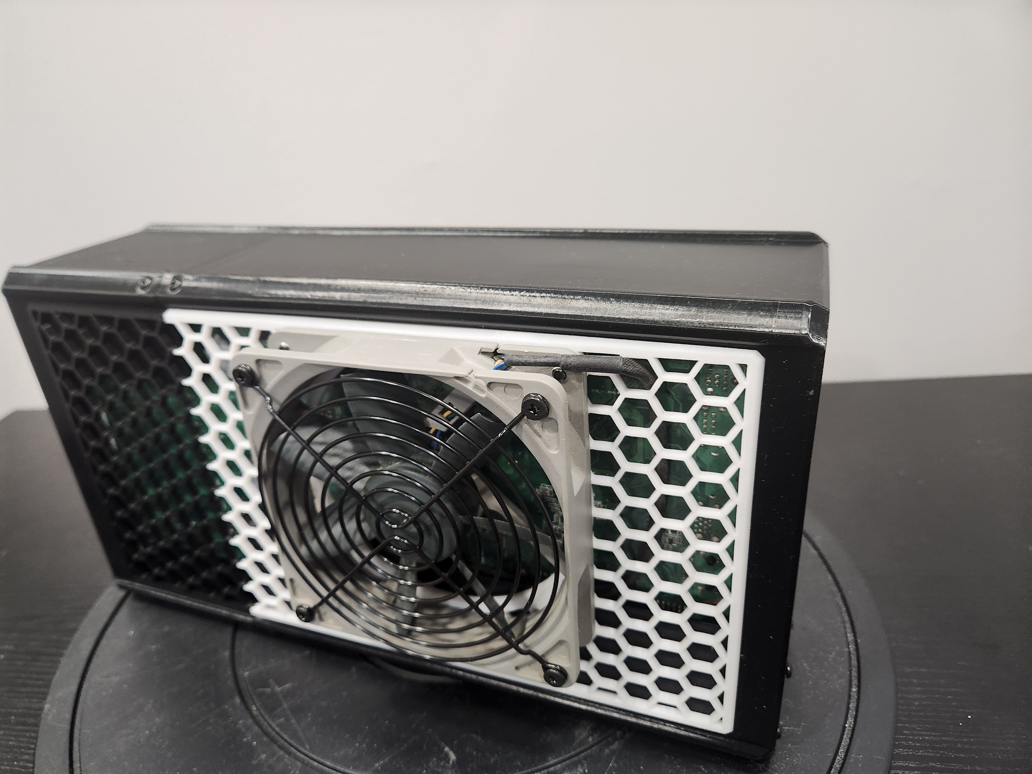 ASRock AMD BC-250 with Bazzite os custom gaming pc! Can Play latest AAA games!!!!