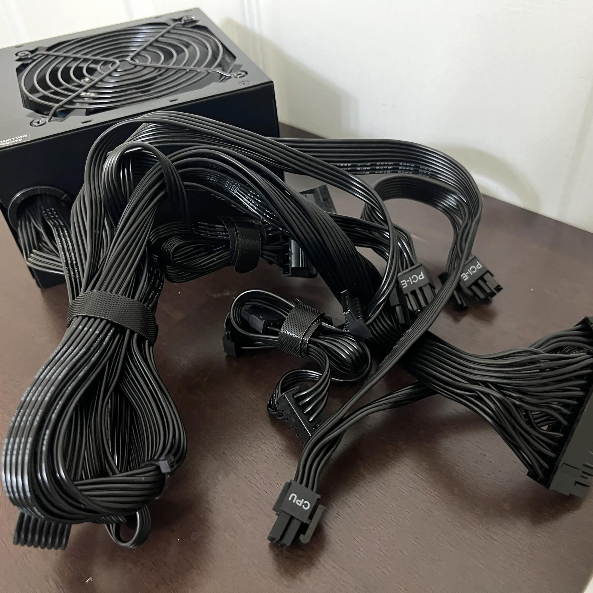 Bundle! Thermaltake SMART 700W 80+ White Power Supply + AsiaHorse 18AWG PSU Cable Extensions