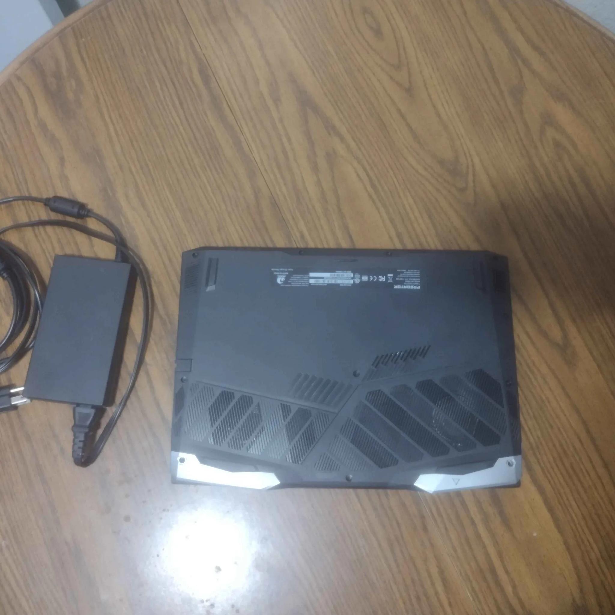 Acer Predator Helios 300 Laptop