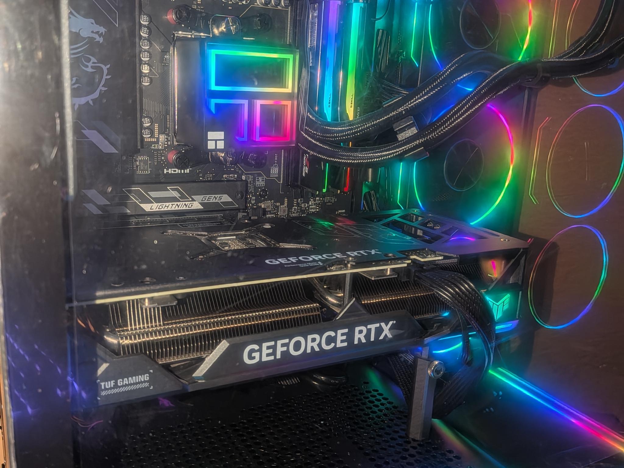 7600X3D | RTX 4070 Ti | 32GB | 2 TB | 1000W GOLD