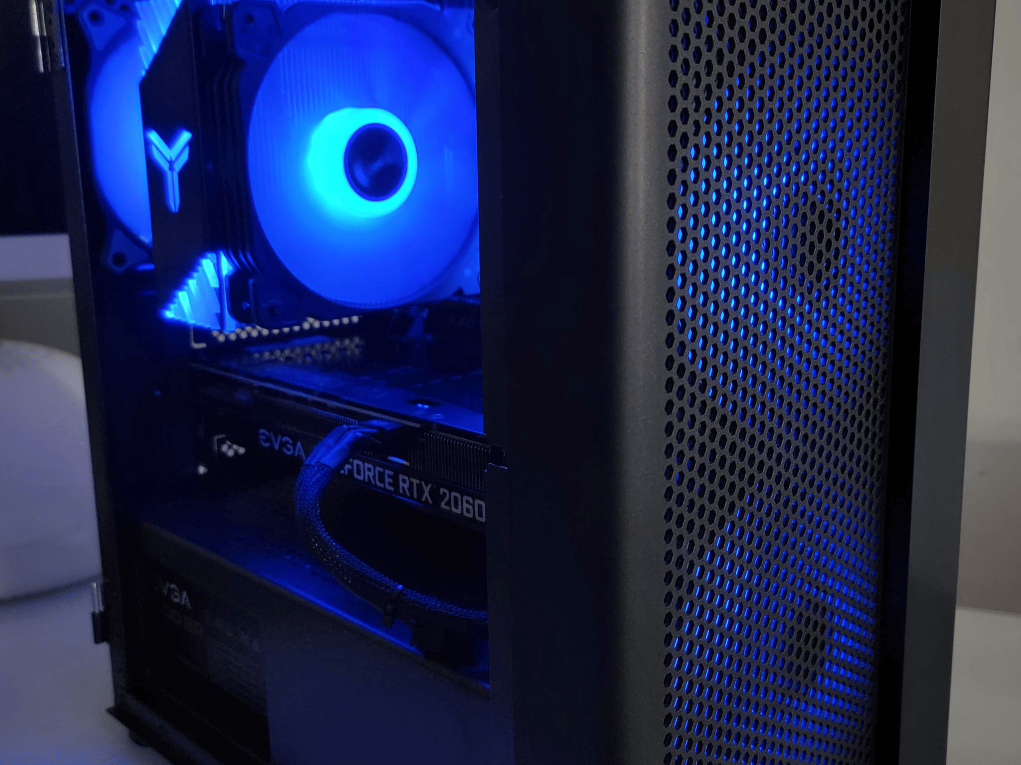 HOLIDAY SALE! Gaming/Streaming PC - Ryzen 5 4500 | 16gb DDR4 | RTX 2060 12gb | 1tb NVMe