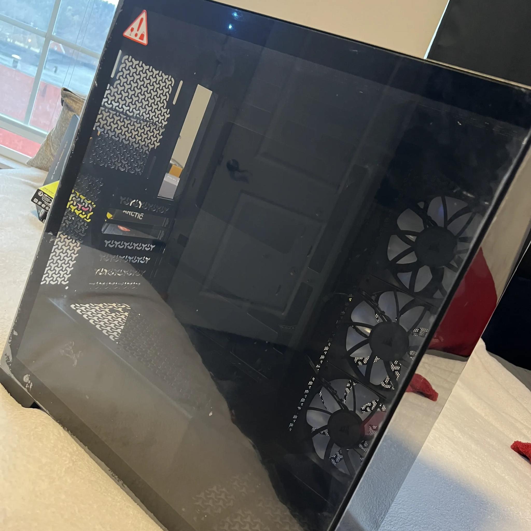 Corsair 3500x ARGB Mid-Tower ATX