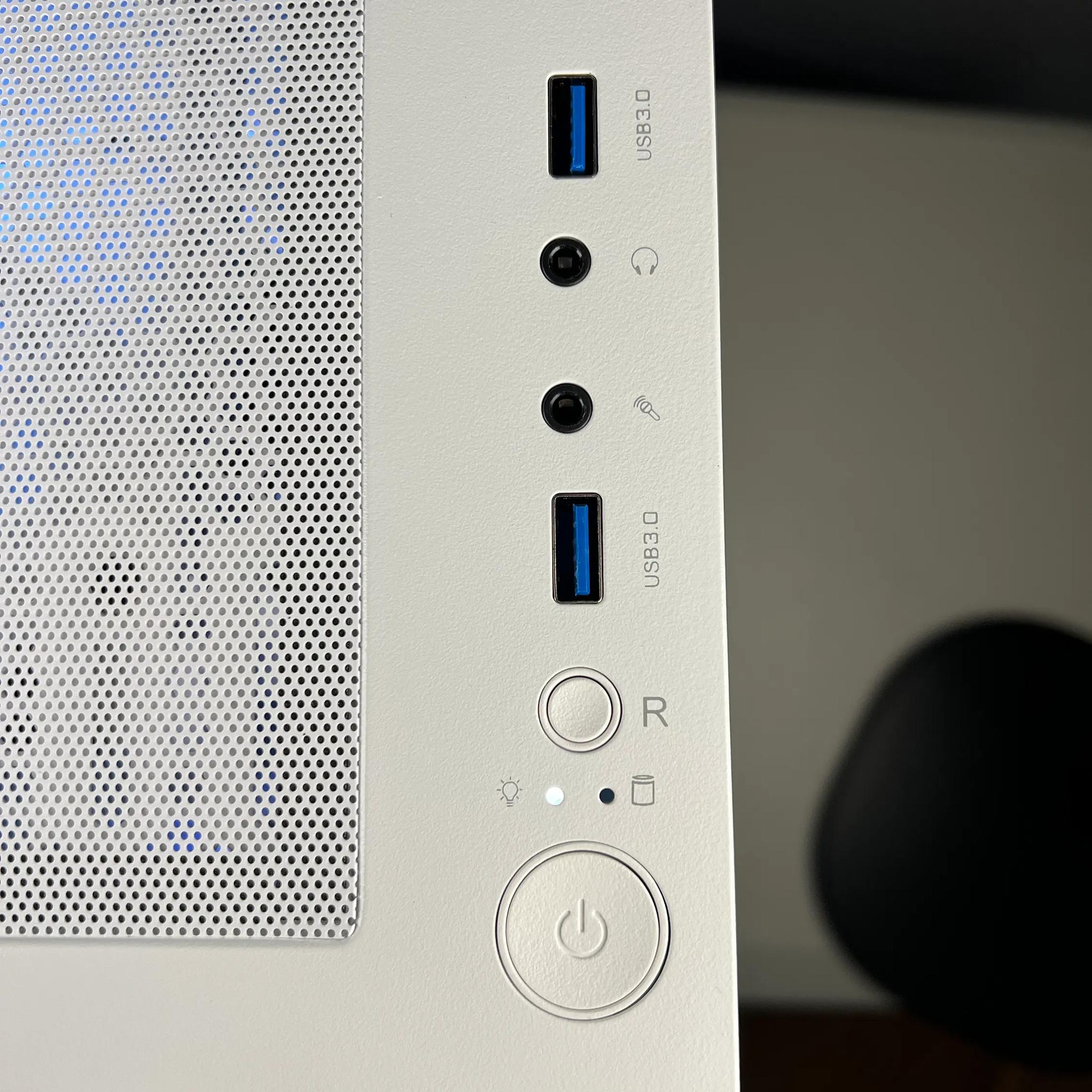 Mid Range White Gaming PC (i5-12400 + RTX 3060Ti)