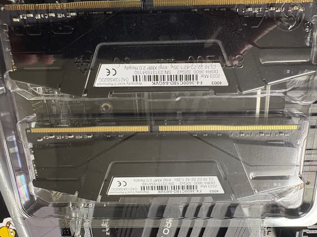 G.Skill Ripjaws V Series DDR4 3600Mhz 64GB (2X32)