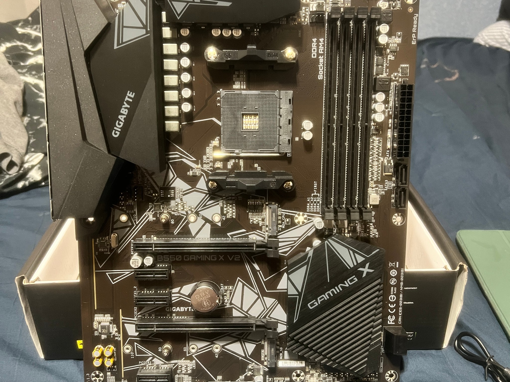 GIGABYTE B550 GAMING X V2