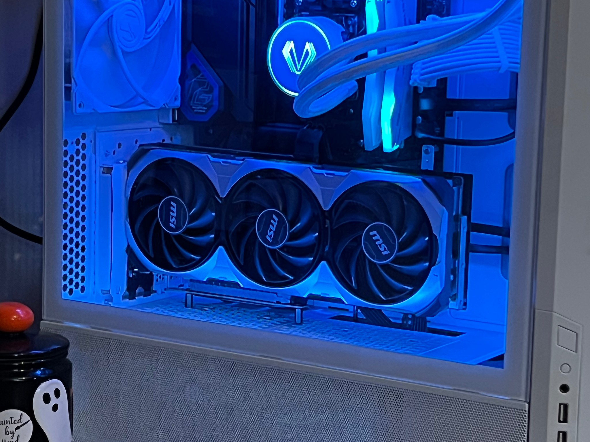 (ARK ANGEL)ryzen 9 7900x/  4070ti 4k high fps gaming and creator monster need and more