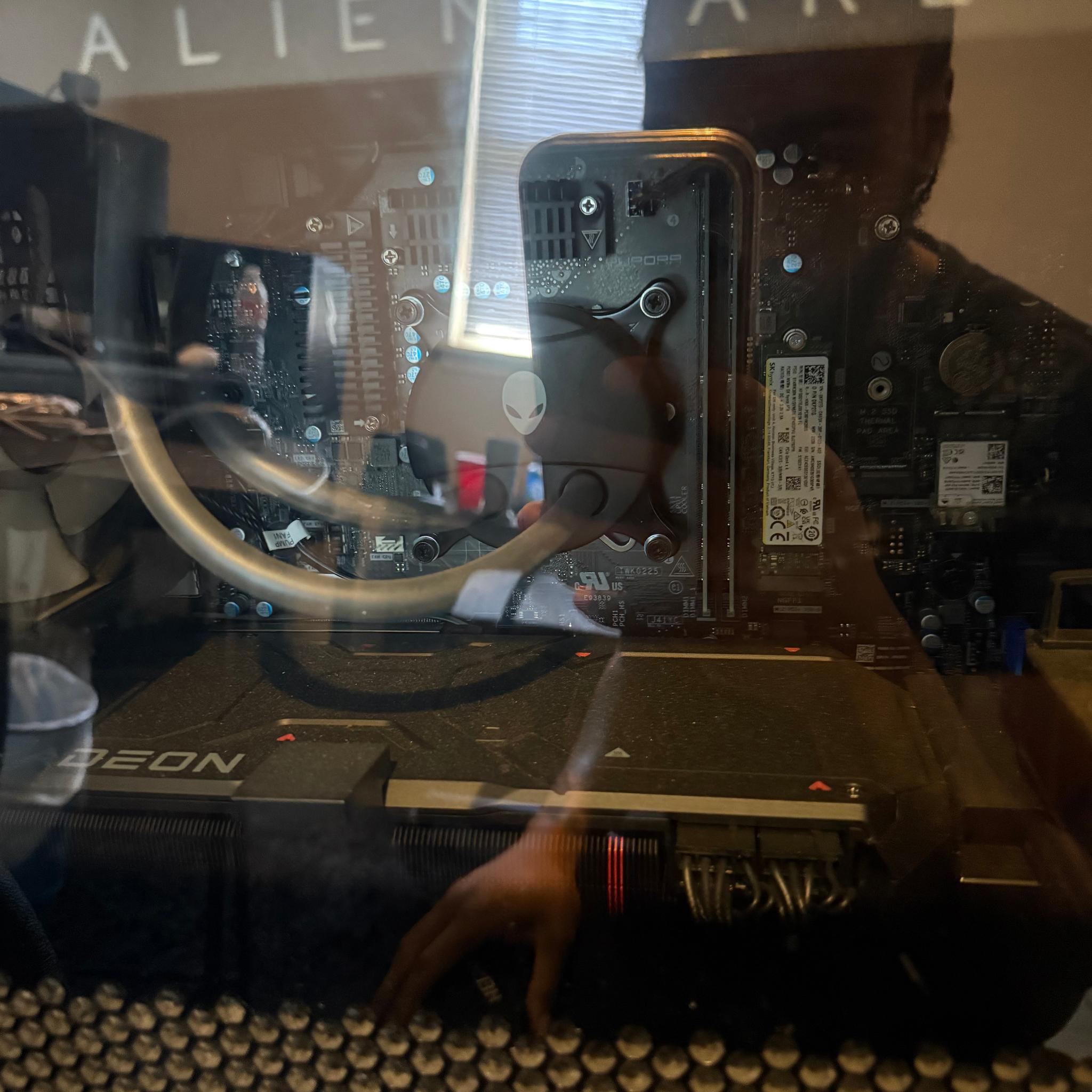 Alienware Aurora R15