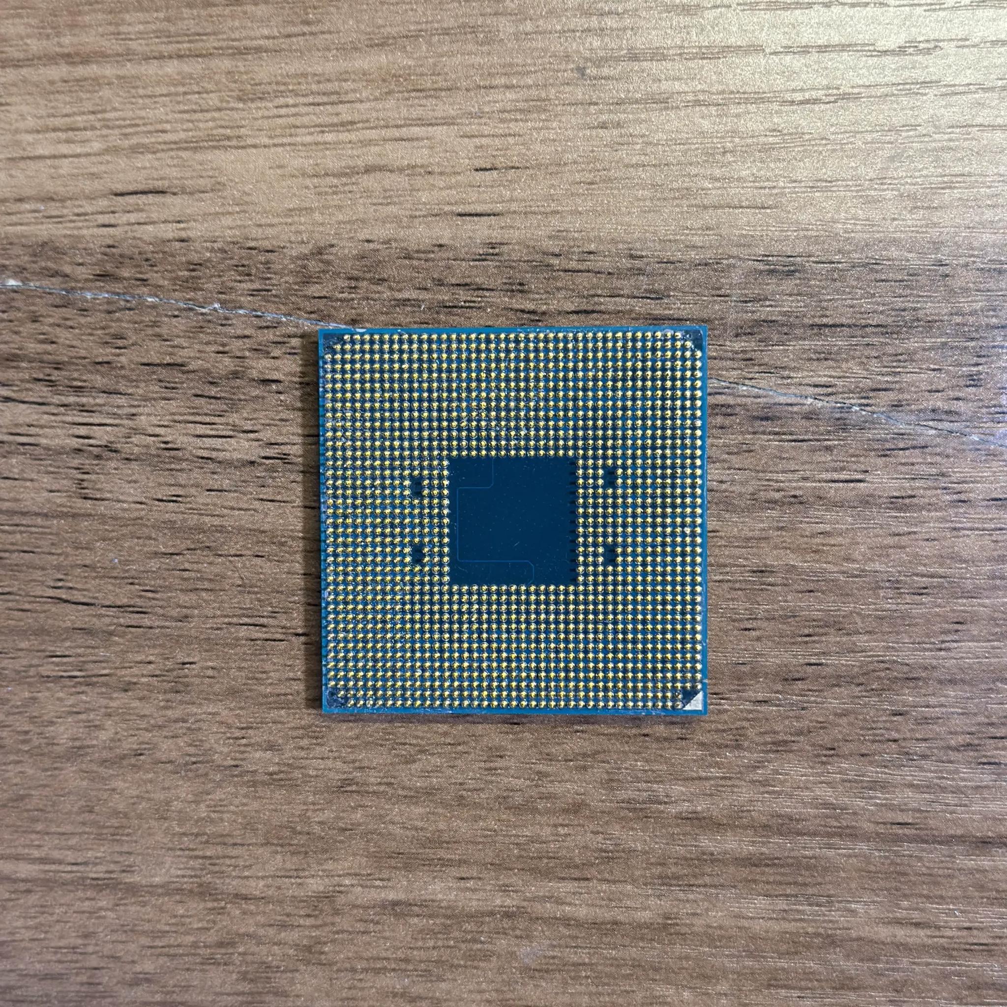 AMD Ryzen 3 2200G Processor CPU