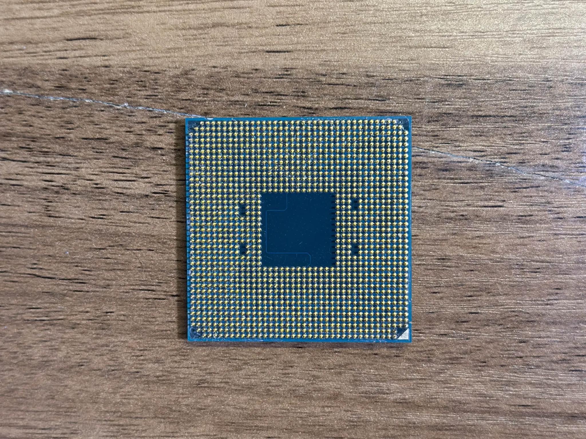 AMD Ryzen 3 2200G Processor CPU