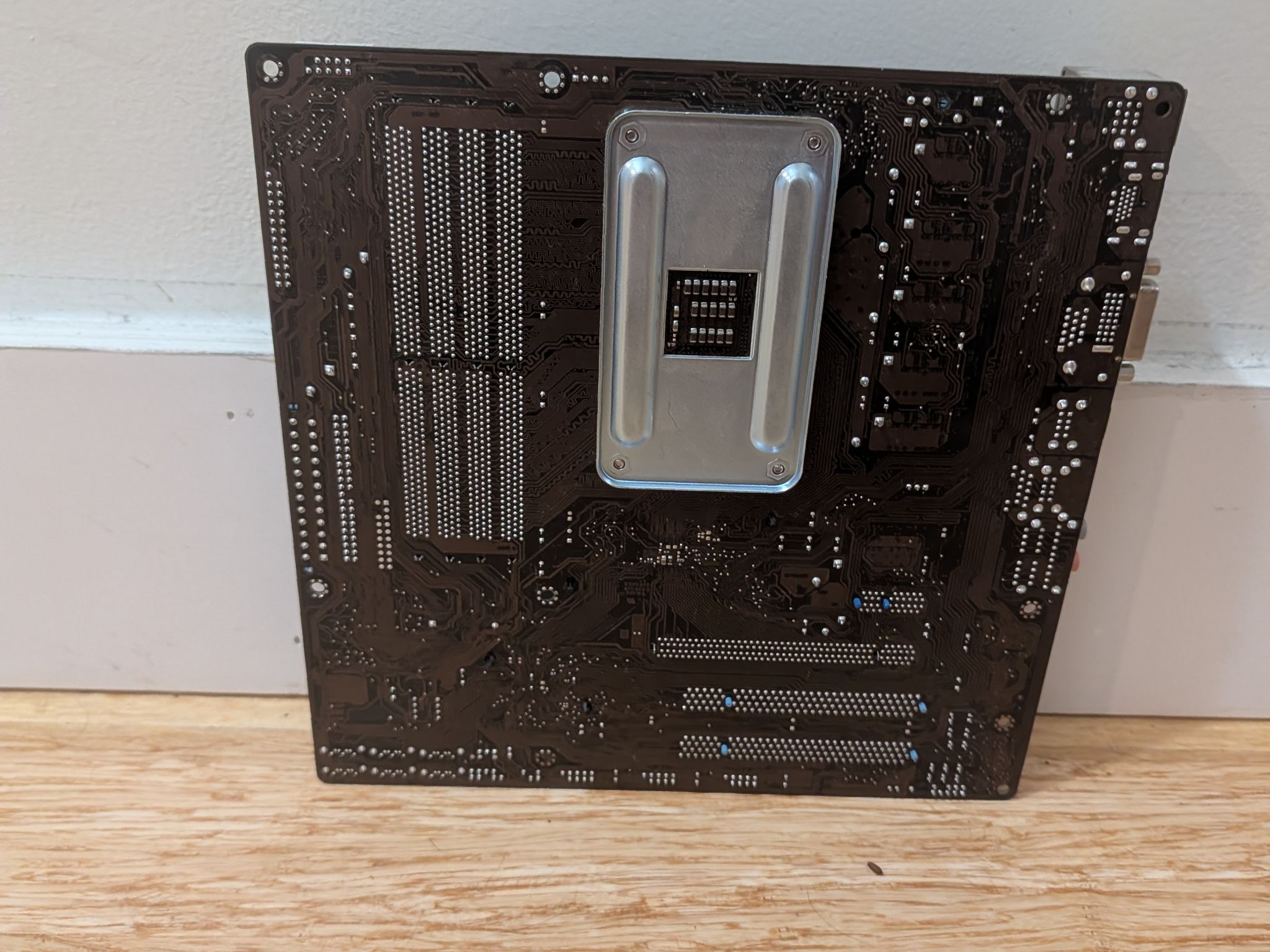 AMD AM3 Motherboard and 8GB DDR2 ZRAM