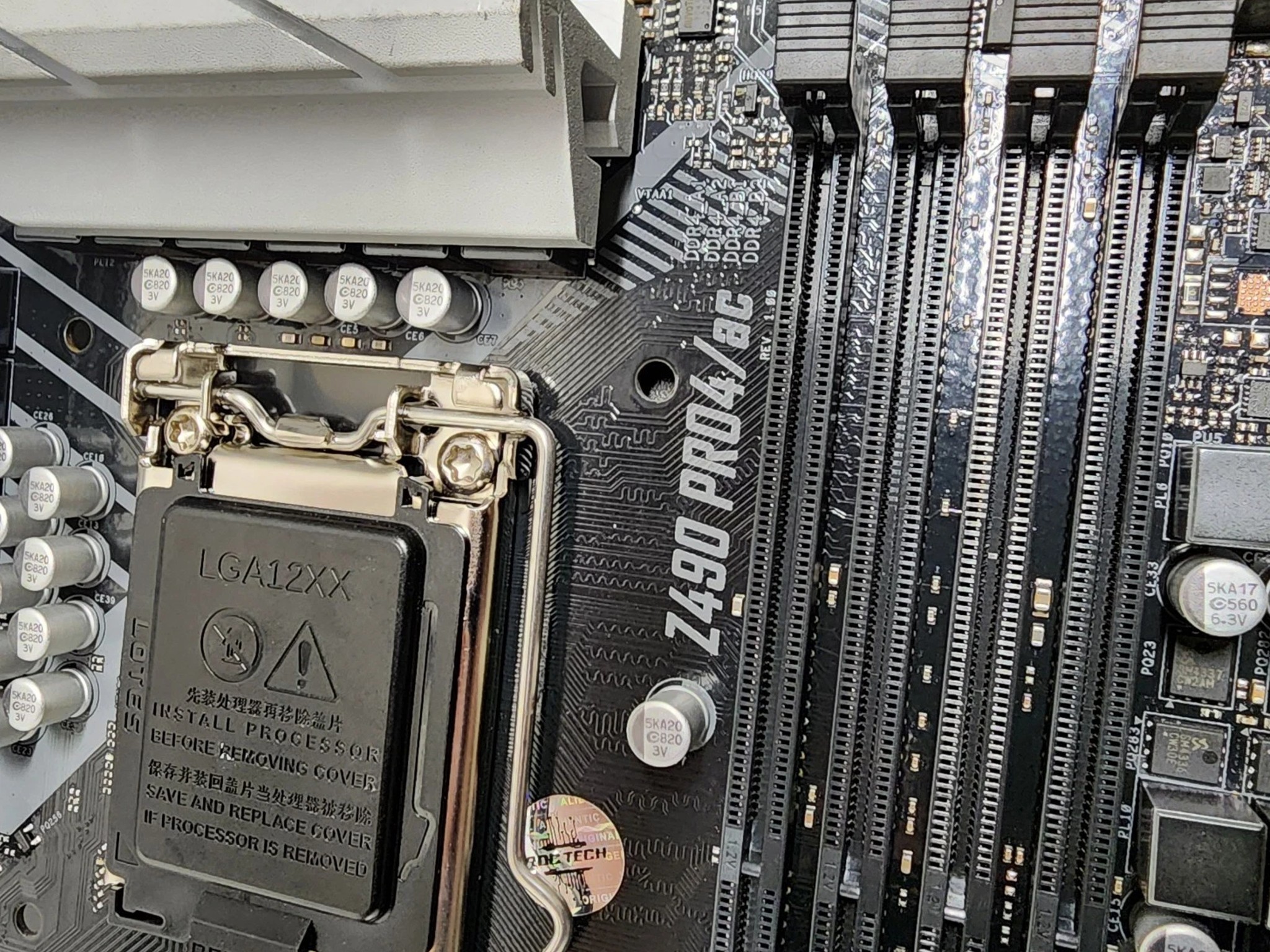 UPDATED BIOS ASRock Z490 Pro4/AC WIFI DDR4 LGA1200 ATX MOTHERBOARD