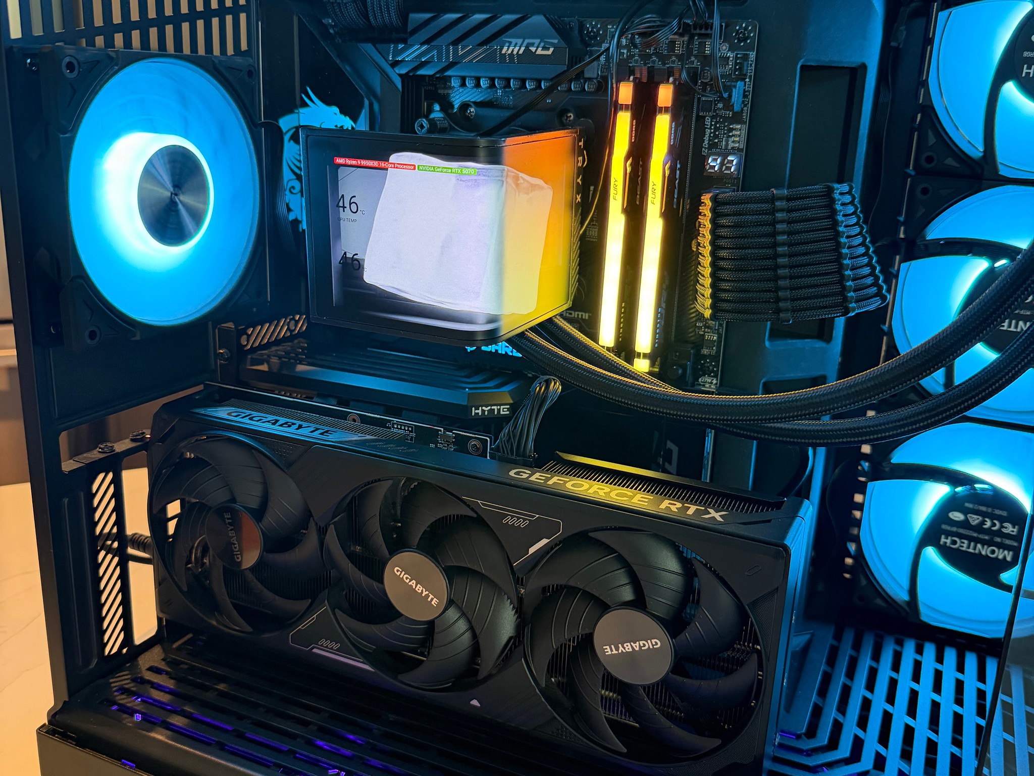 High End Gaming PC | RTX 5070Ti | RYZEN 9 9950X3D | 32GB DDR5 | 2TB SSD | WIFI & BT | WINDOWS 11