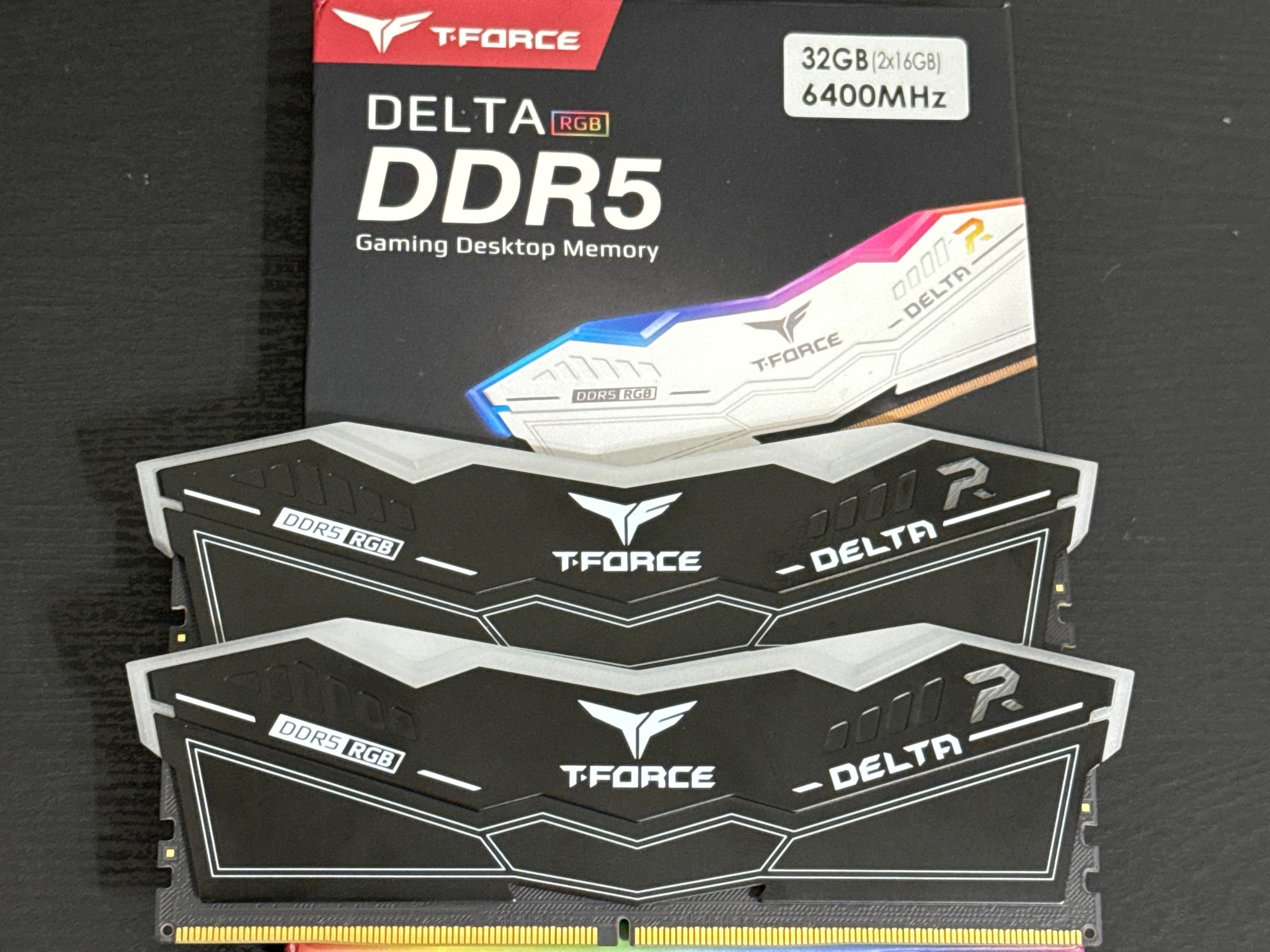 32GB DDR5 T-FORCE DELTA RGB 6400MT/s