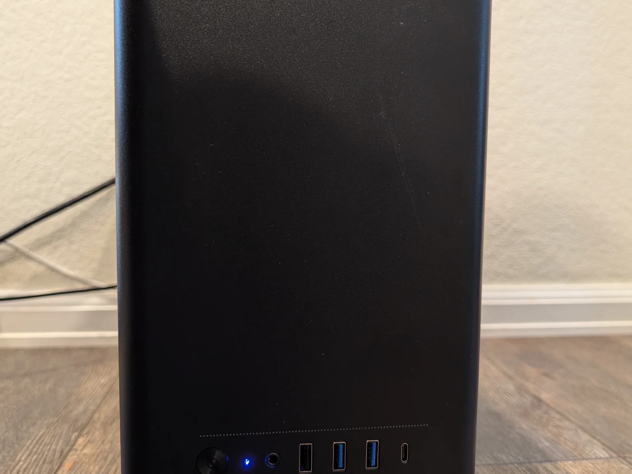 "Who Needs a Mac Pro?!" Intel 265KF | RTX 5070 | 32GB DDR5 | 1TB NVME