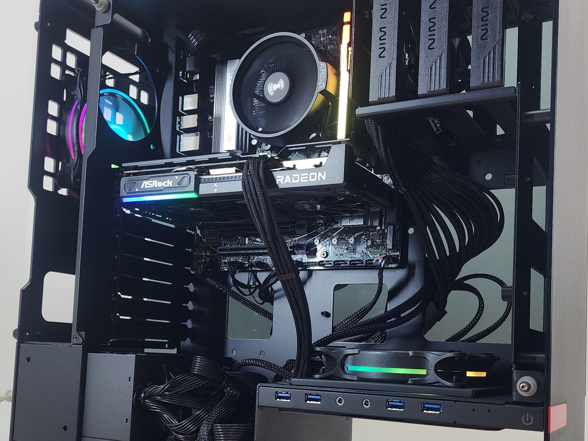 Gaming PC Ryzen 5 8500G 16GB RAM 1TB SSD RX 9060 8GB Windows 11 Computer