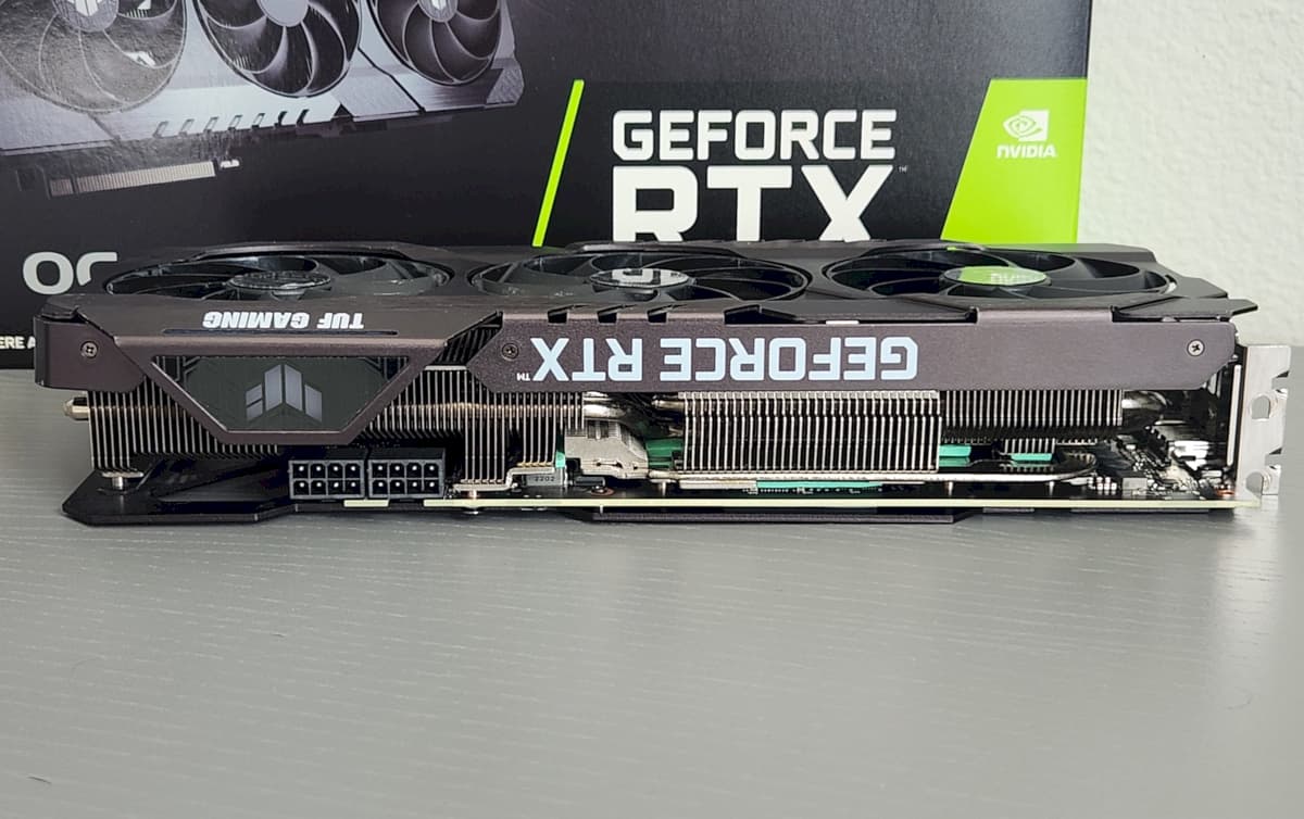 ASUS TUF Gaming GeForce RTX 3080 OC Edition 12GB LHR w/Kritical Pads