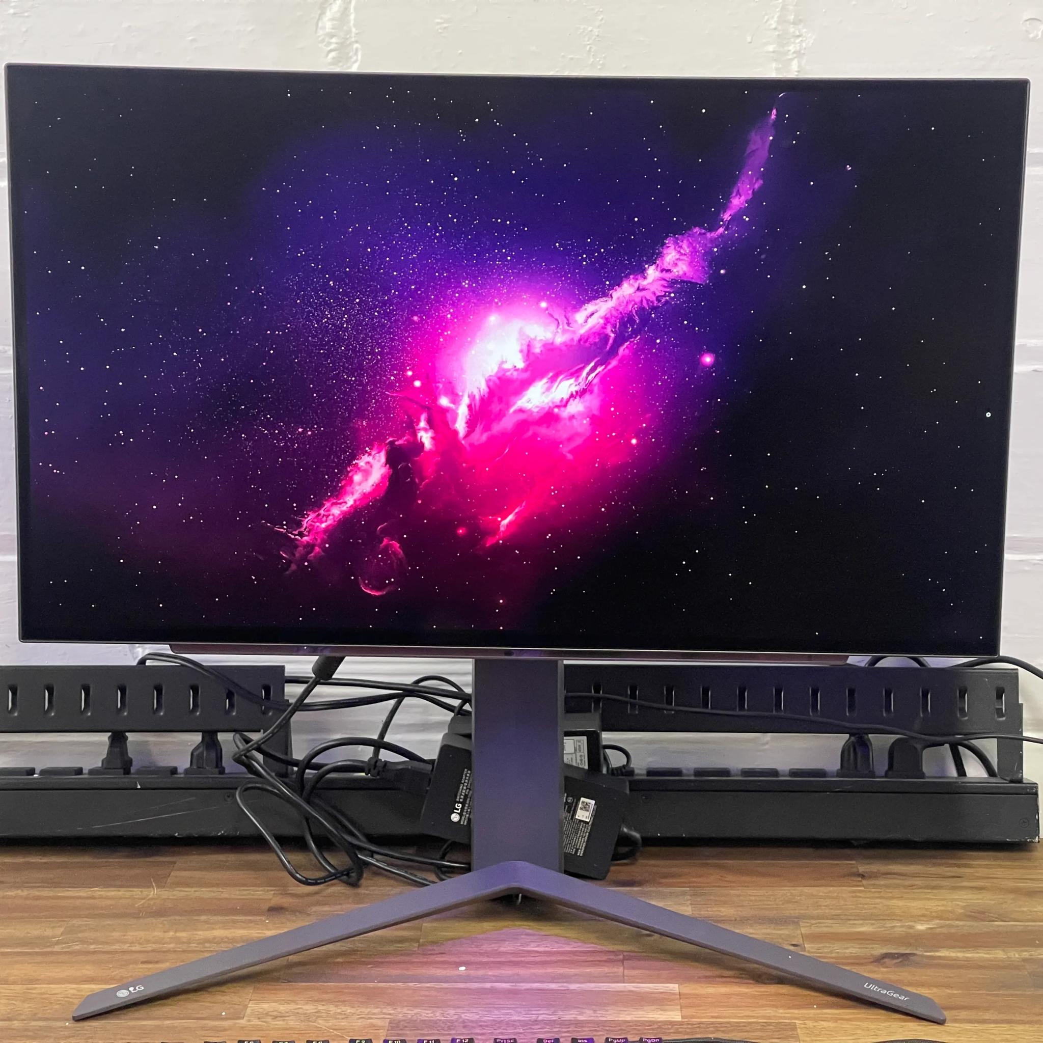 LG 27GR95QE-B 27" UltraGear OLED 1440p 240Hz Gaming Monitor